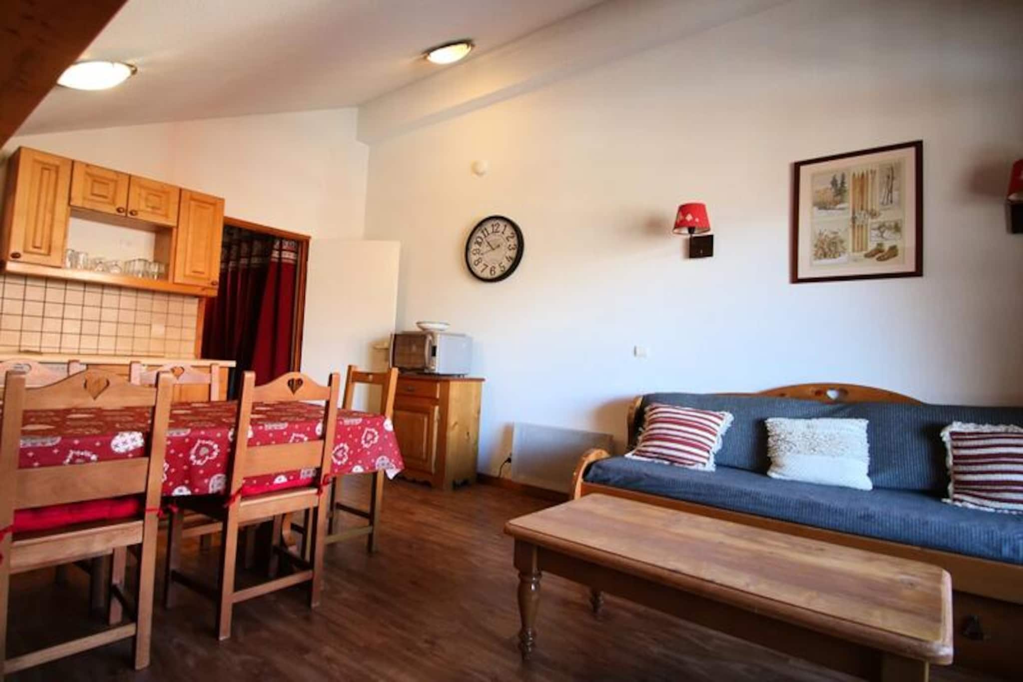 Apartment in Puy Saint Vincent with Sauna