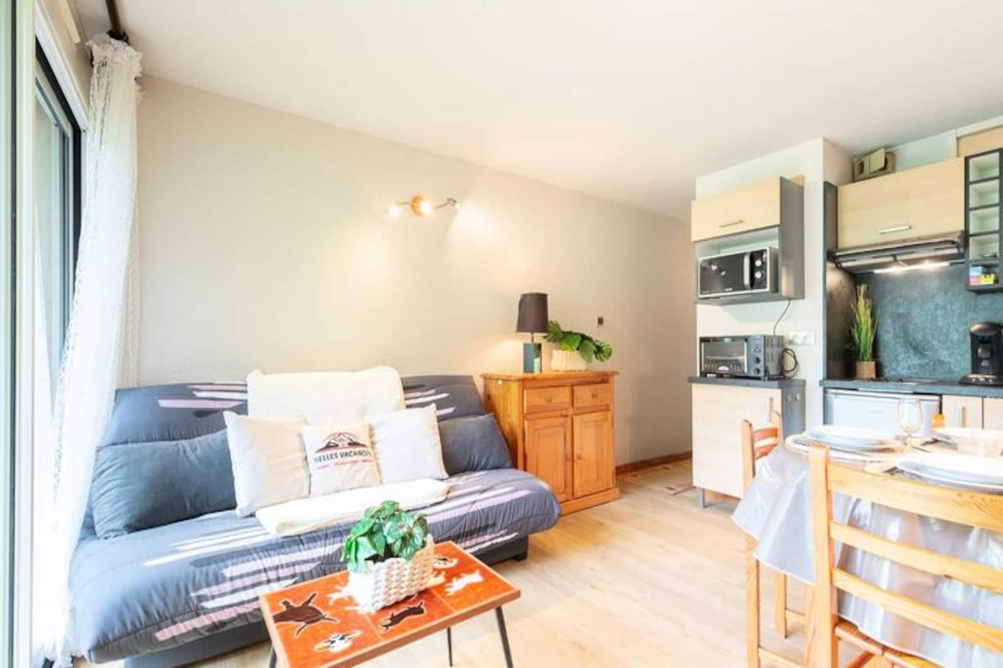 Apartment in Saint-Lary near Cable Car