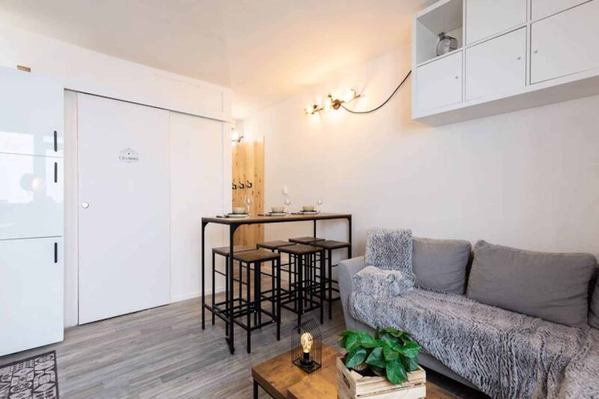 Holiday Home in Pla d'Adet near Slopes