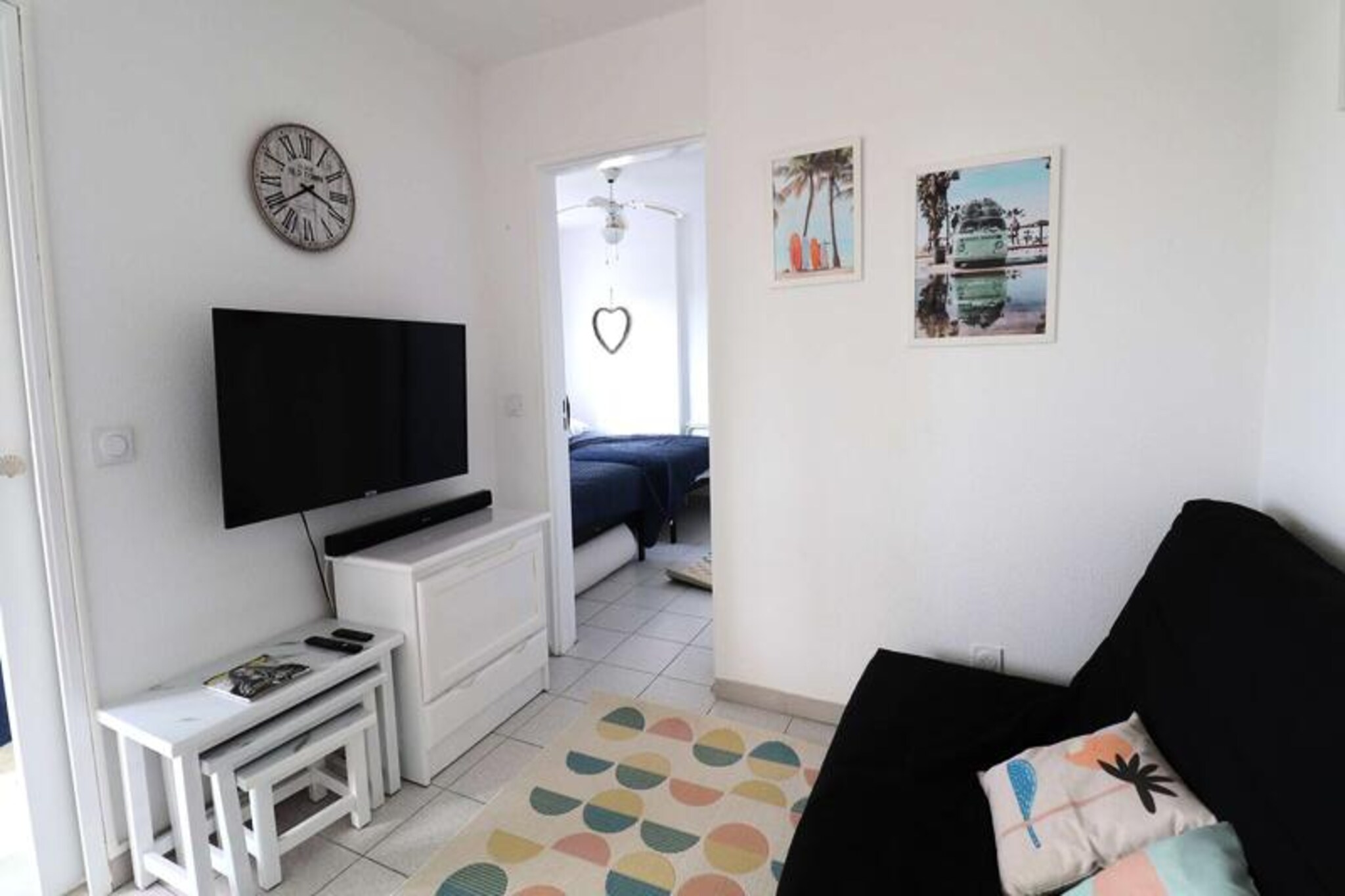 Bask in the Mediterranean charm of Le Grau-du-Roi with this delightful holiday apartment, perfectly situated just a short stroll from the golden sands of the beach. Located on the top floor of a serene residence, this air-conditioned retreat offers a peaceful escape with lovely views of the surrounding gardens, making it an idyllic setting for your next coastal getaway. \n\nDesigned to accommodate up to six guests, the apartment features two cozy bedrooms: one with two single beds and another with a comfortable double bed. A modern shower room and separate toilet add convenience, while the bright living area invites relaxation. The fully equipped kitchen is perfect for preparing fresh, summery meals to enjoy in the comfort of your home away from home. Step out onto the charming loggia, a tranquil space to unwind after a day of seaside adventures. \n\nA pedestrian path leads directly to the beach, where you can soak up the sun or enjoy the gentle waves of the Mediterranean. Nearby, you'll find shops for all your essentials, and the lively town center is just a 15-minute walk away, offering a variety of activities, dining options, and local attractions to explore. For added convenience, the property includes a secure underground garage. \n\nWhether you're seeking a relaxing retreat or an active coastal holiday, this apartment in Le Grau-du-Roi is your gateway to unforgettable memories by the sea. Book now and discover the best of this charming seaside destination!