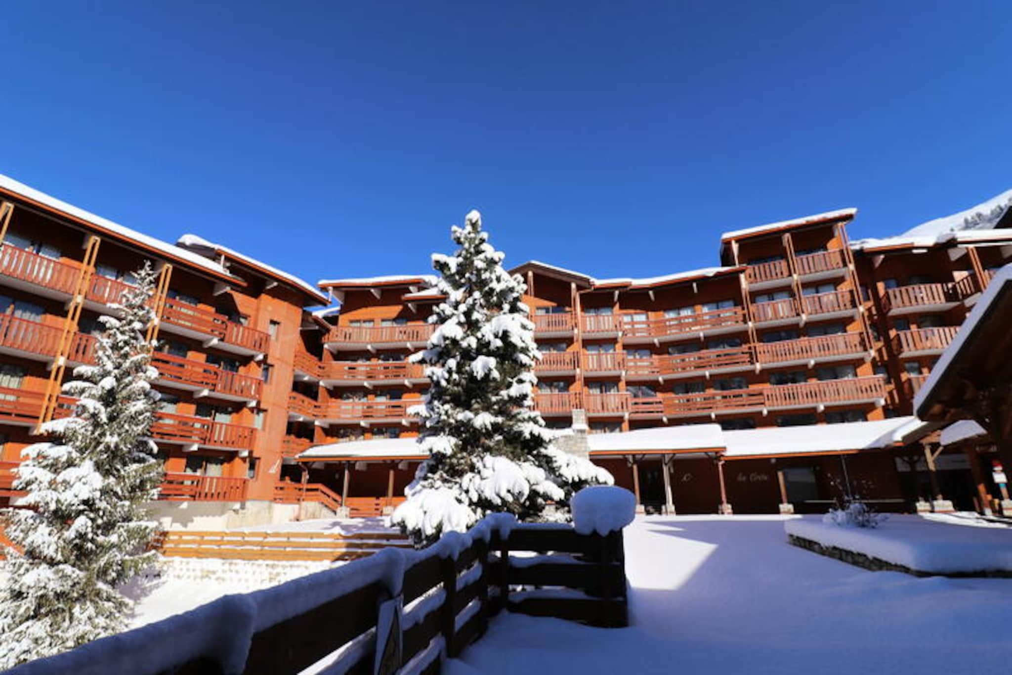 MAGNIFICENT 2-ROOM APARTMENT WITH CABIN - SKI-IN/SKI-OUT - BREATHTAKING VIEW