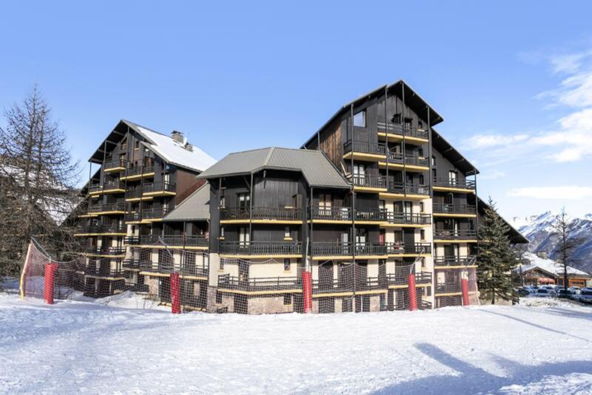 Apartment in Risoul with Ski Slope Access