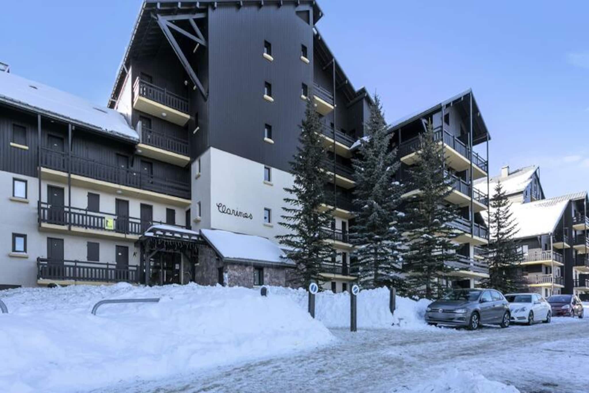 Apartment in Risoul with Ski Slope Access
