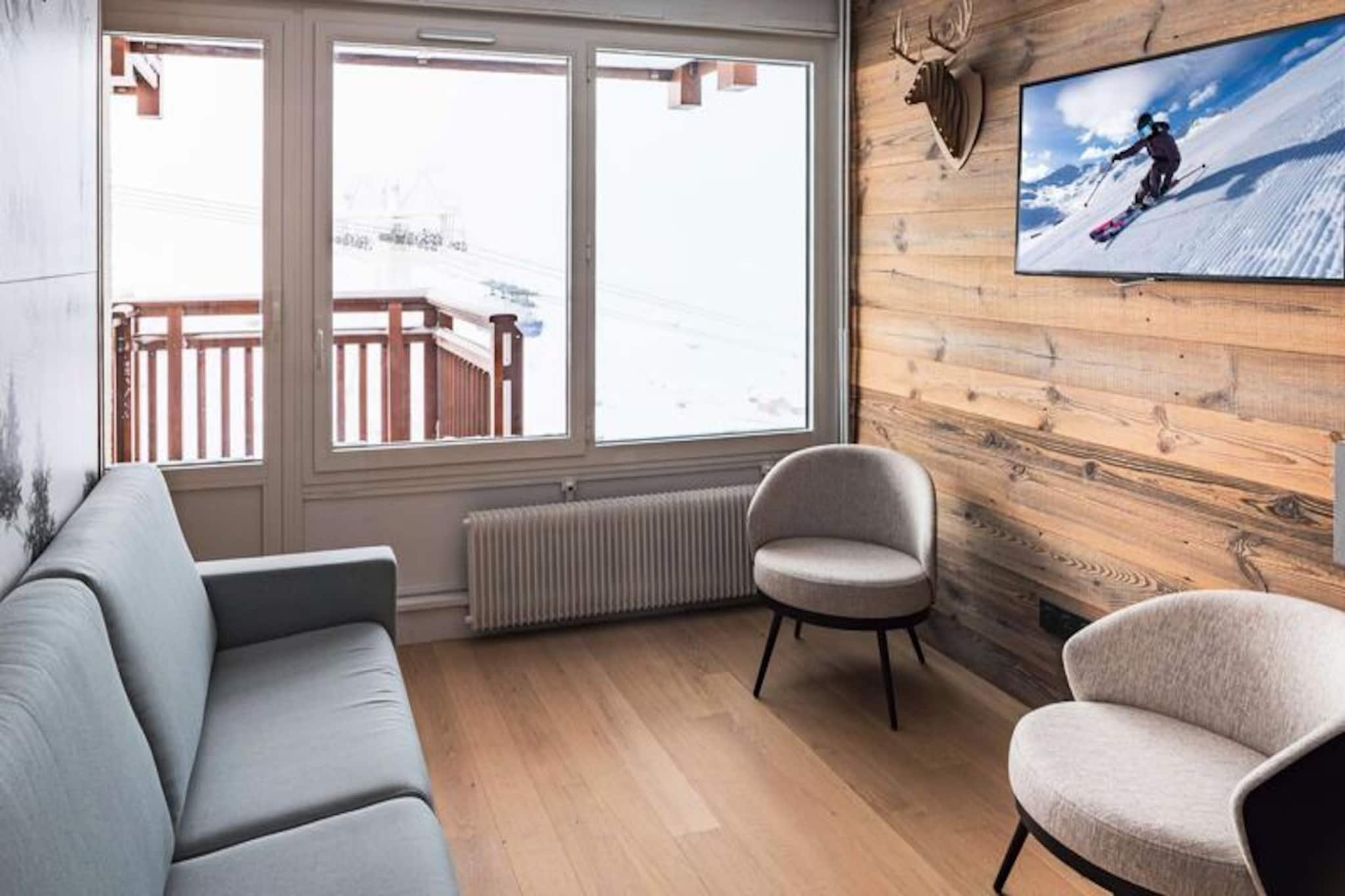 Apartment in Val Thorens on Ski Slopes