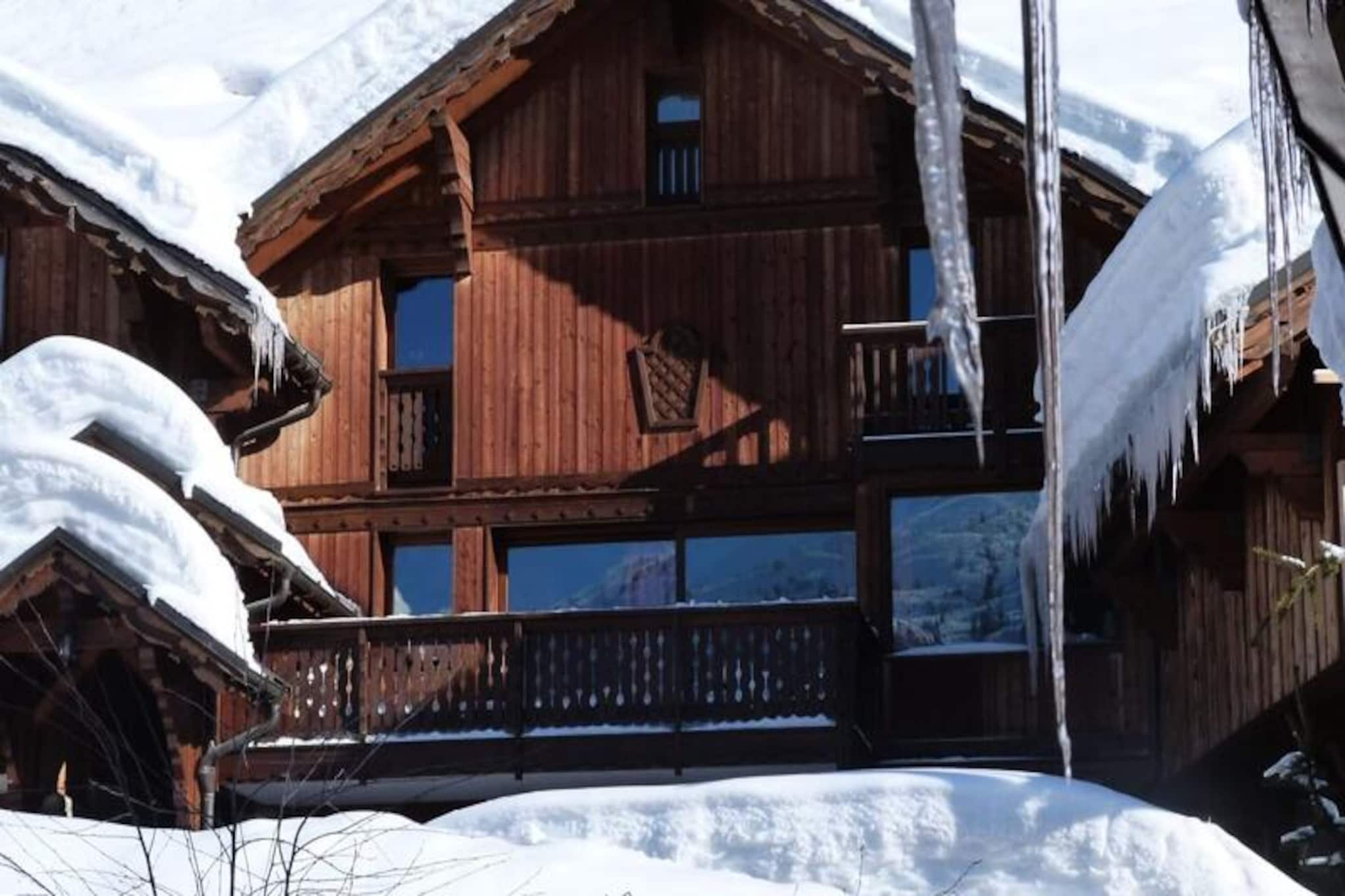 Apartment in Méribel with Spa and Ski Access