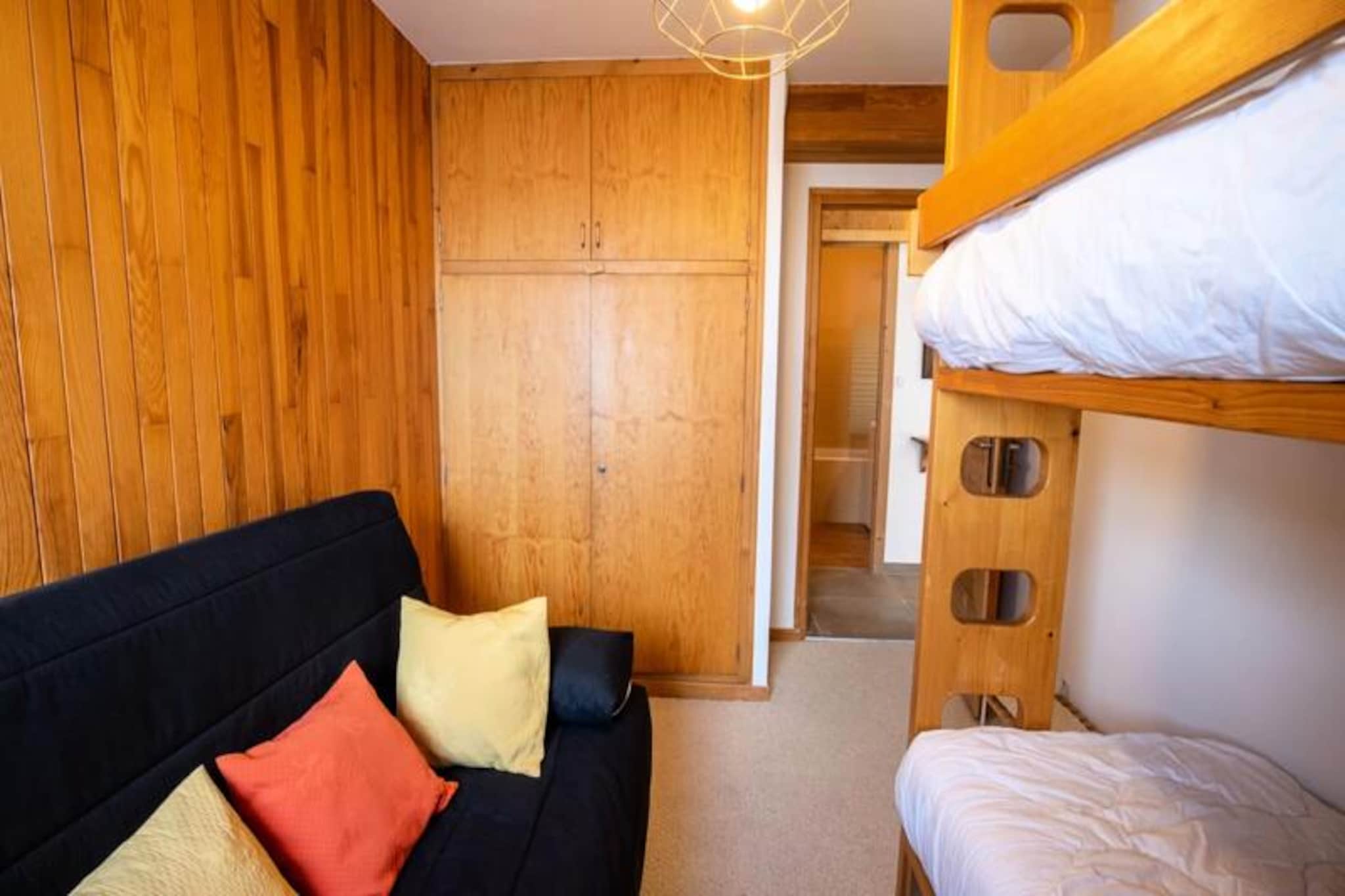 Les 3 Marches A1 En Face Du Télésiège De Morel-Nicht zugeordnet