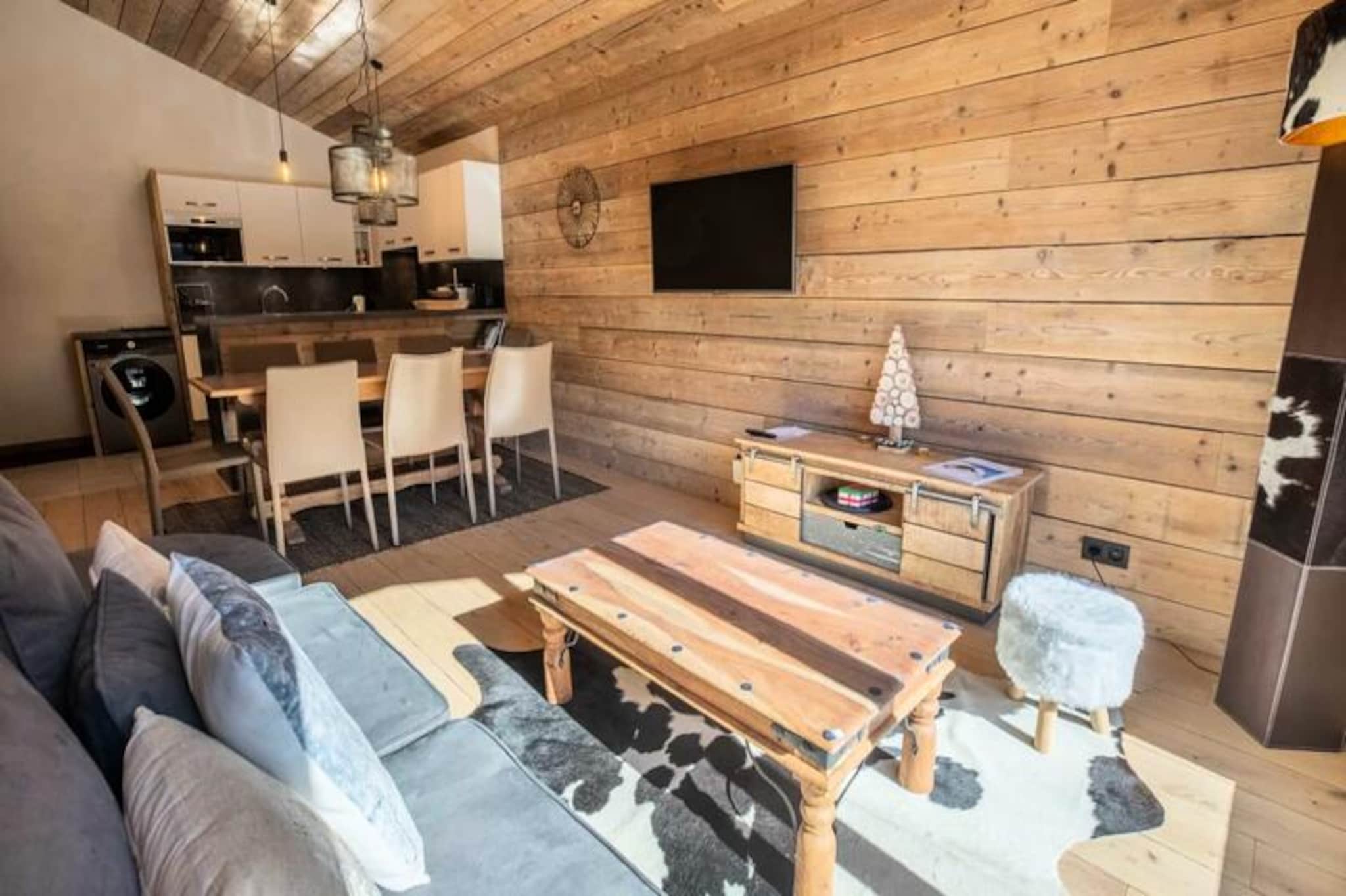 Apartment in Méribel Mottaret by Ski Slopes