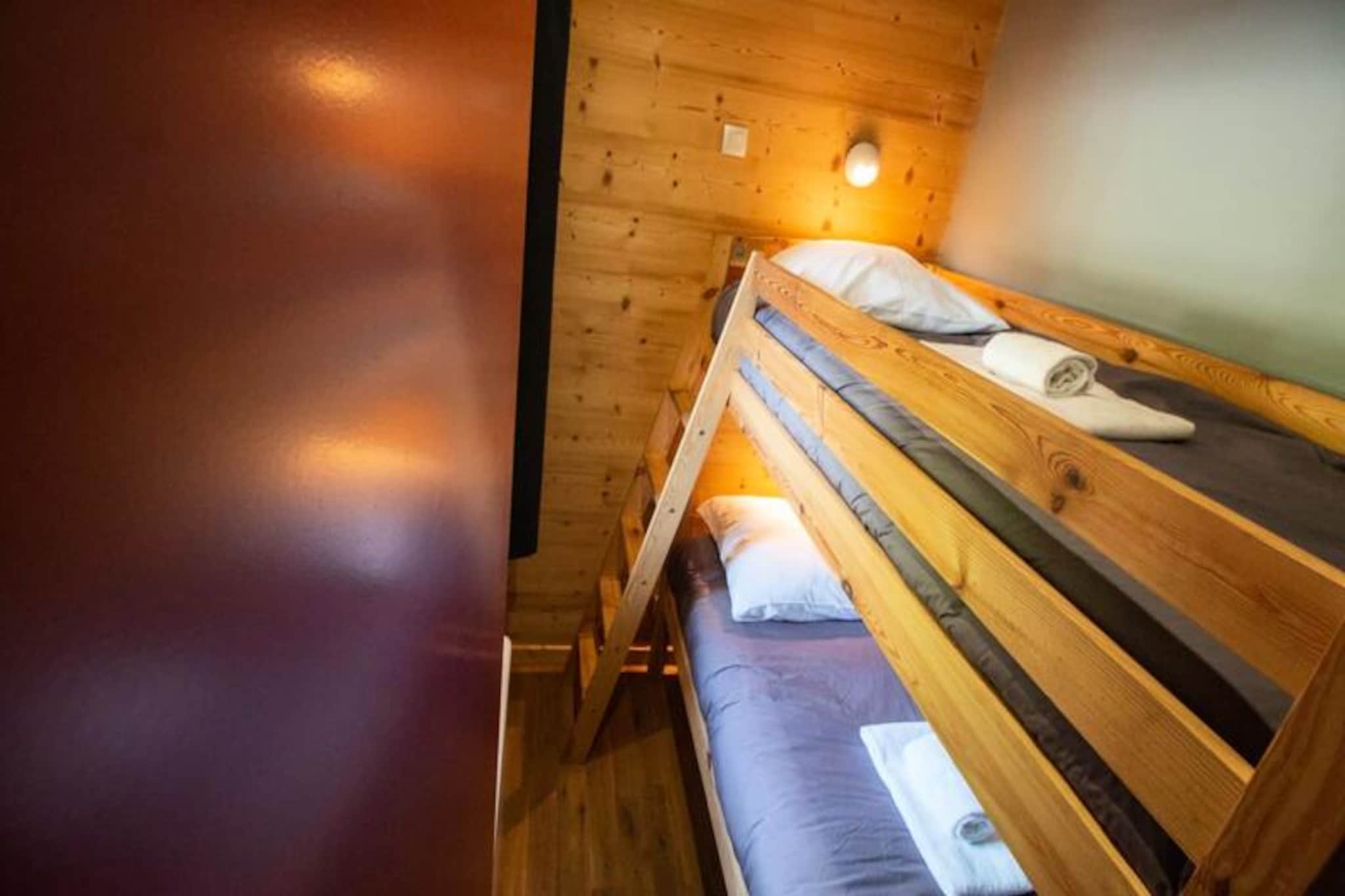 Chalet De L'ours Premier-Non tagué