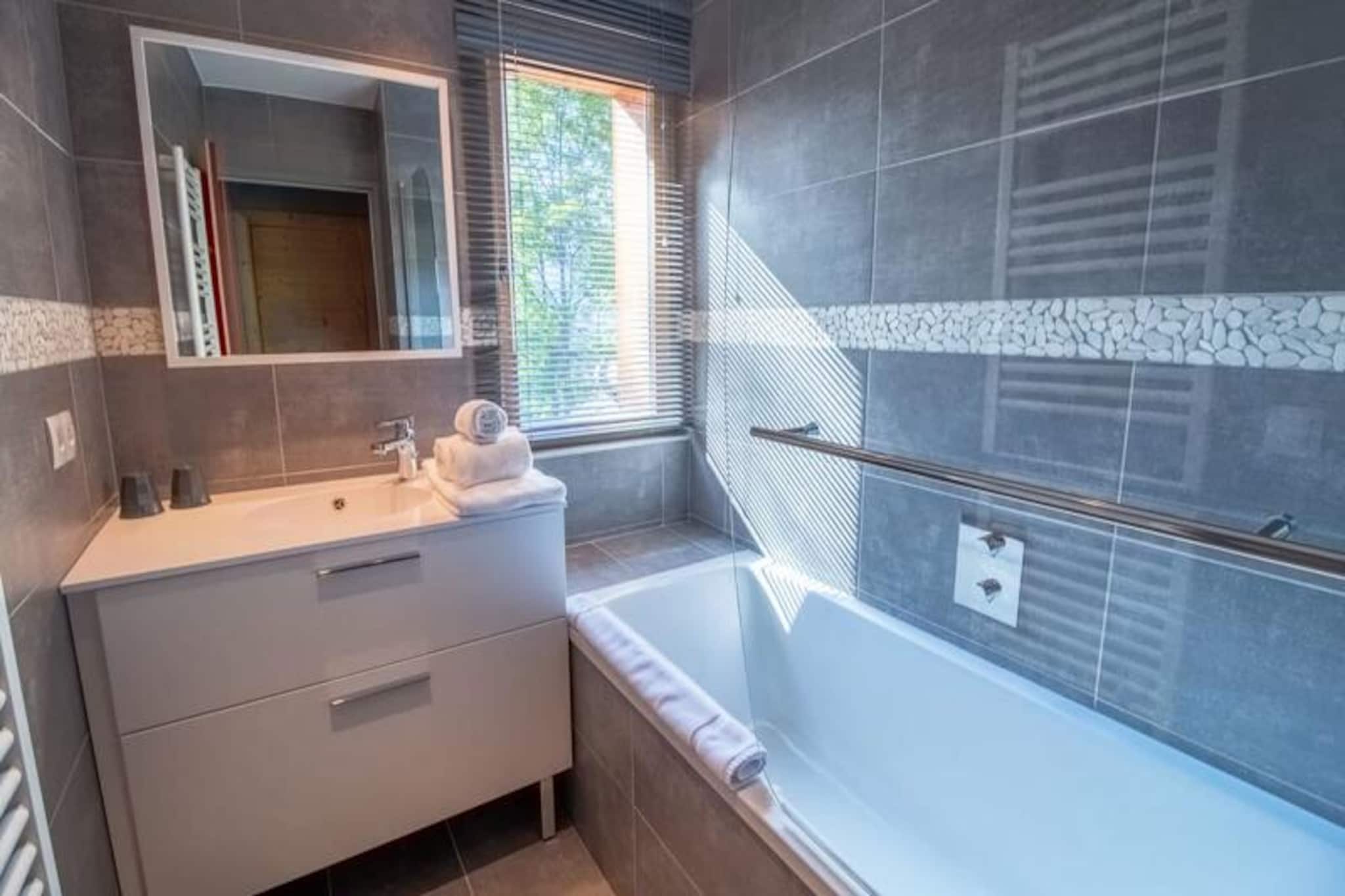 Chalet De L'ours Premier-Non tagué