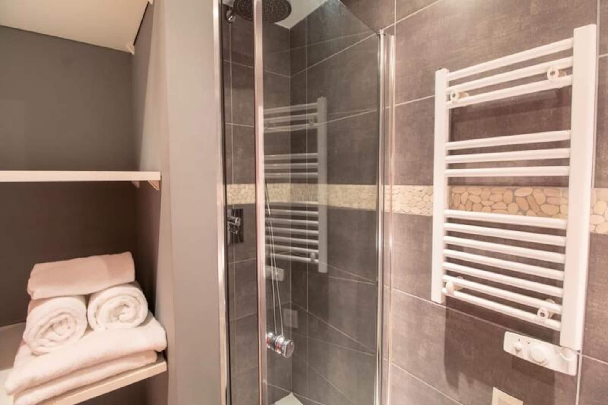 Chalet De L'ours Premier-Non tagué