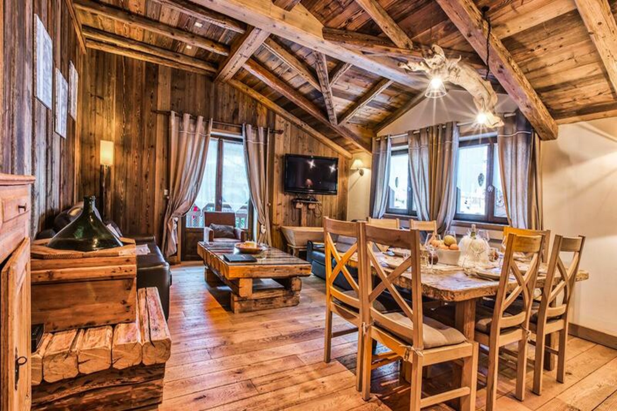 Apartment in Courchevel near Ski Slopes