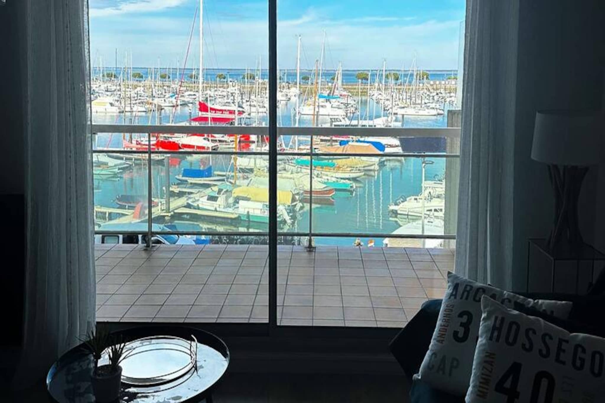 Apartment near Bay View and Marina