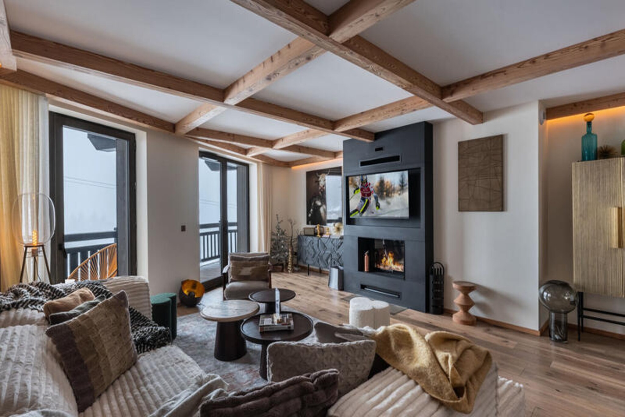 Apartment in Courchevel with Ski Access