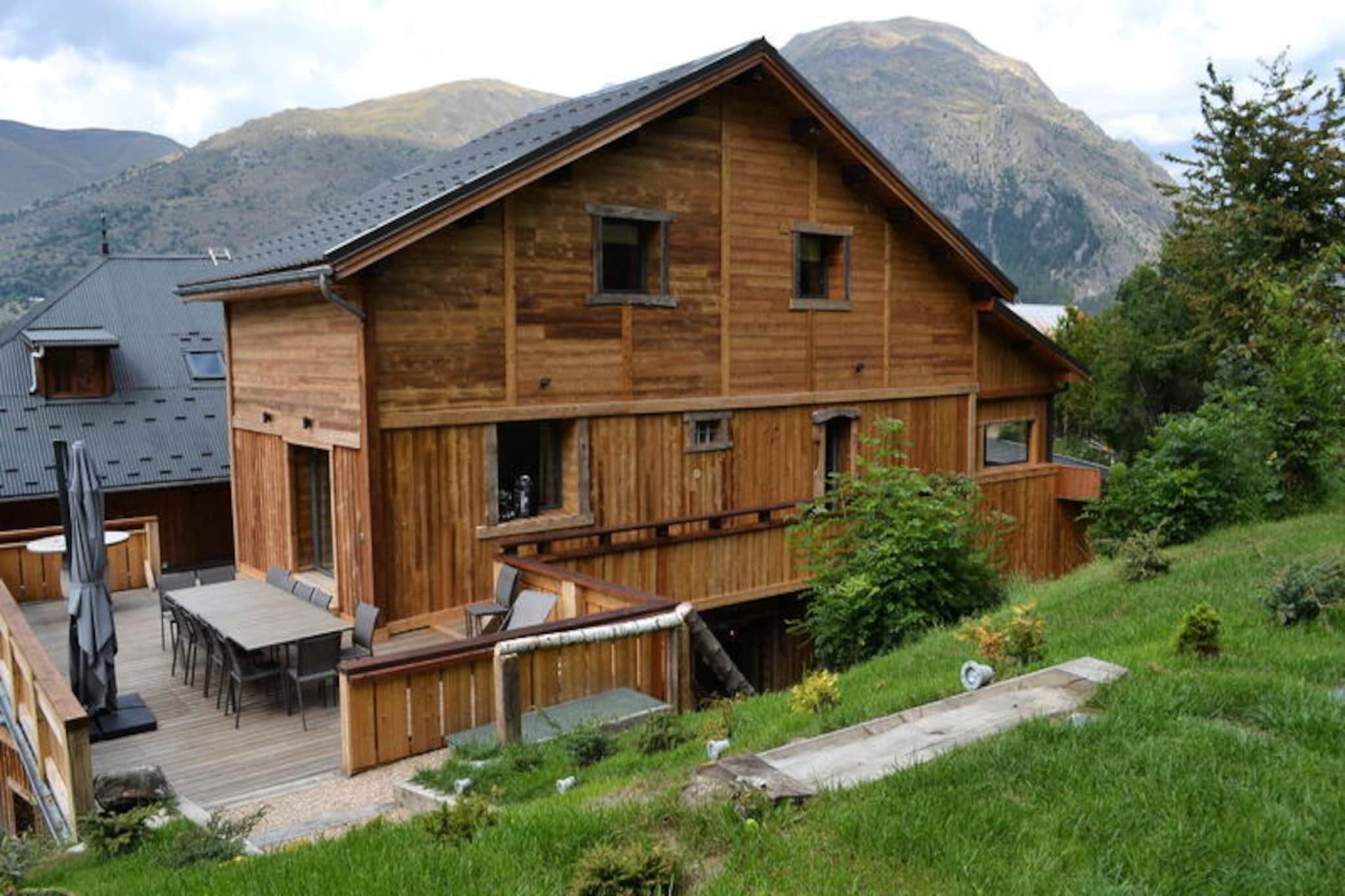 Chalet in Mont de Lans with Jacuzzi & Spa