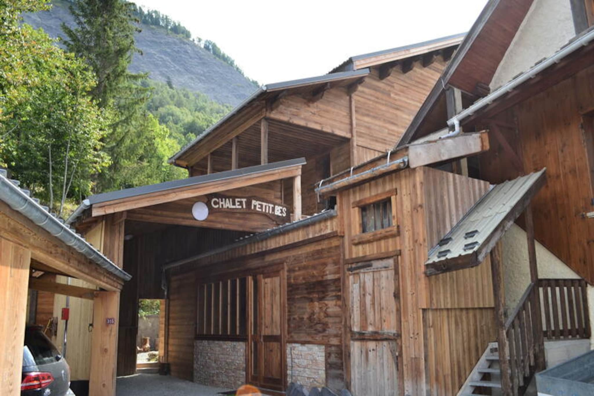Amidst the serene charm of Mont de Lans, this luxurious 310m² chalet offers an unparalleled alpine retreat just 5km from the bustling resort, accessible via a chairlift only 100m away. Perfectly blending rustic elegance with modern sophistication, this chalet is a haven for families or groups of up to 14 guests seeking both adventure and relaxation in the heart of the French Alps. From its grand design to its thoughtful amenities, every detail has been crafted to ensure an unforgettable stay.
Step into the expansive 120m² living and dining area on the ground floor, where a wood-burning stove creates a warm and inviting atmosphere. The fully equipped kitchen, complete with an oven, microwave, dishwasher, ice maker, and two large refrigerators, makes preparing meals a delight. The chalet boasts six beautifully appointed bedrooms, each with an en-suite shower room and TV, including a bunk room ideal for children. Additional conveniences such as a laundry room, shoe and glove dryers, and multiple WCs ensure comfort for all guests.
Relaxation takes center stage with a south-facing terrace featuring a jacuzzi, a glass-enclosed gym offering breathtaking mountain views, and a pétanque court for leisurely afternoons. In winter, enjoy the convenience of beds made upon arrival, toiletries, and end-of-stay cleaning. During summer, the chalet becomes a gateway to endless outdoor adventures, with its proximity to hiking trails and alpine activities.
With its prime location, luxurious amenities, and stunning vistas, this chalet is more than just a place to stay—it's a destination in itself. Whether you're here to ski, hike, or simply unwind, Mont de Lans promises memories that will last a lifetime.