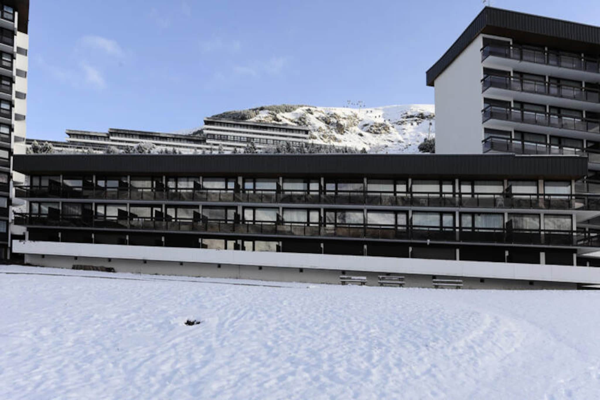 Comfortable studio · Direct access to the slopes · Balcony
