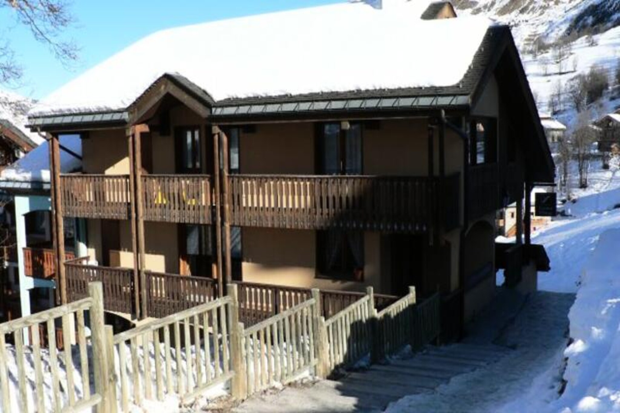 Spacious duplex apartment · Ski-in/ski-out · Balcony