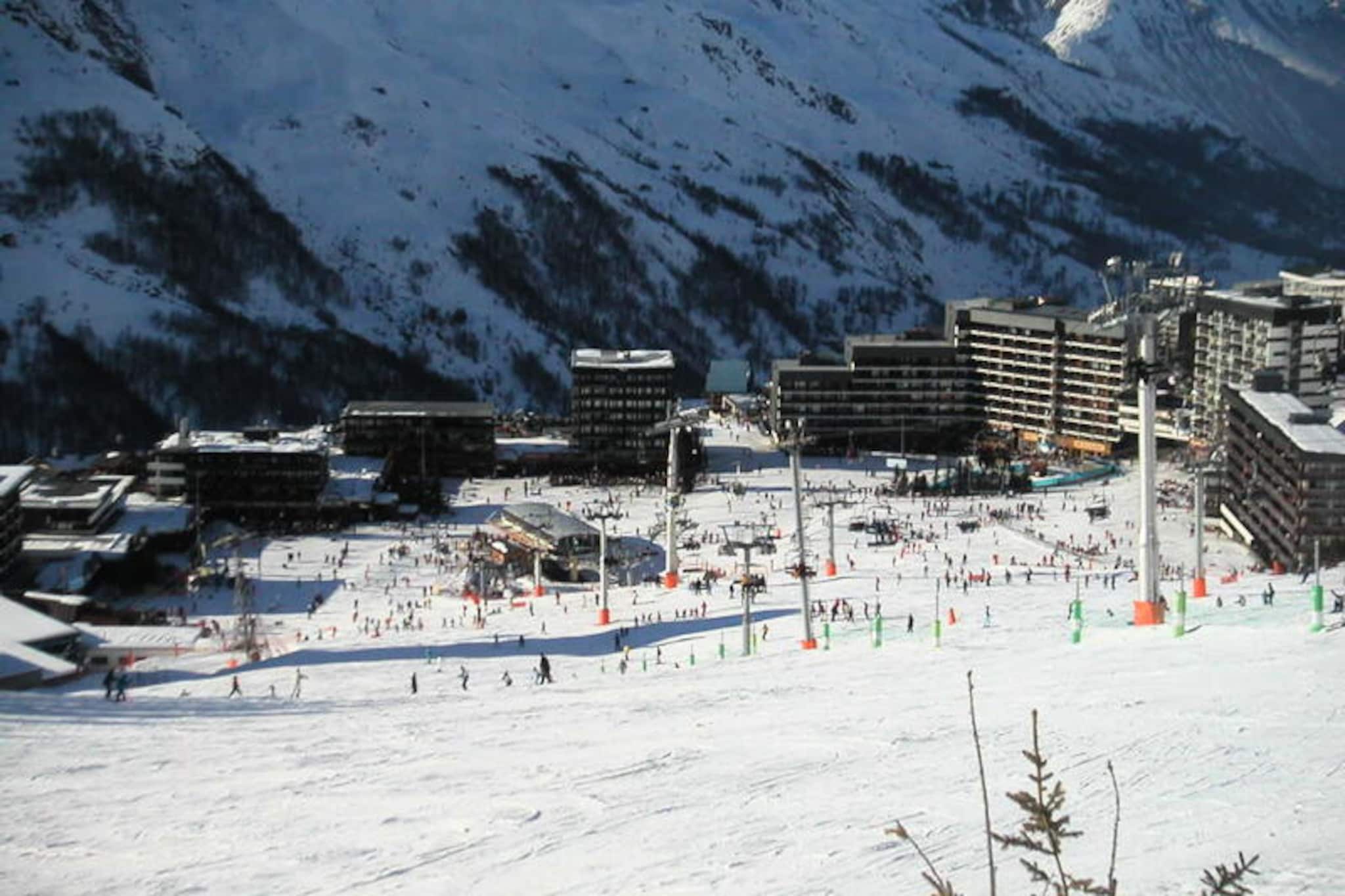 Apartment in Lac du Lou near Ski Slopes