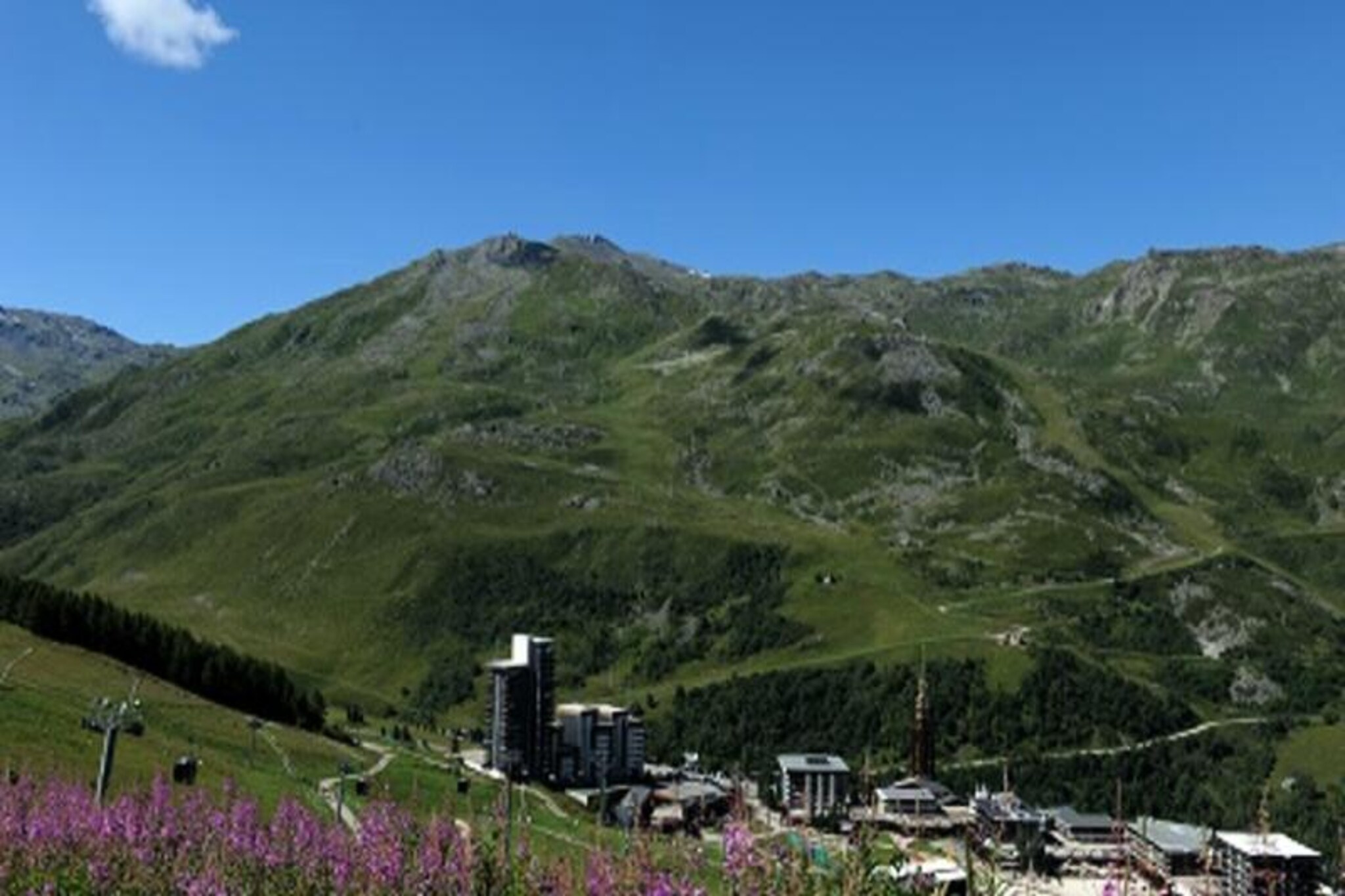 Apartment in Lac du Lou near Ski Slopes