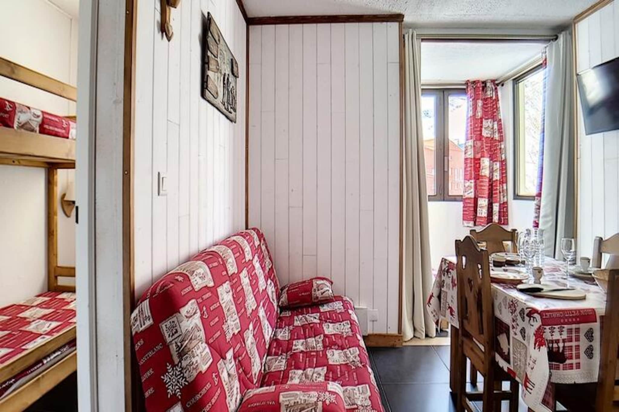 Apartment in Les Bruyères with Ski Access