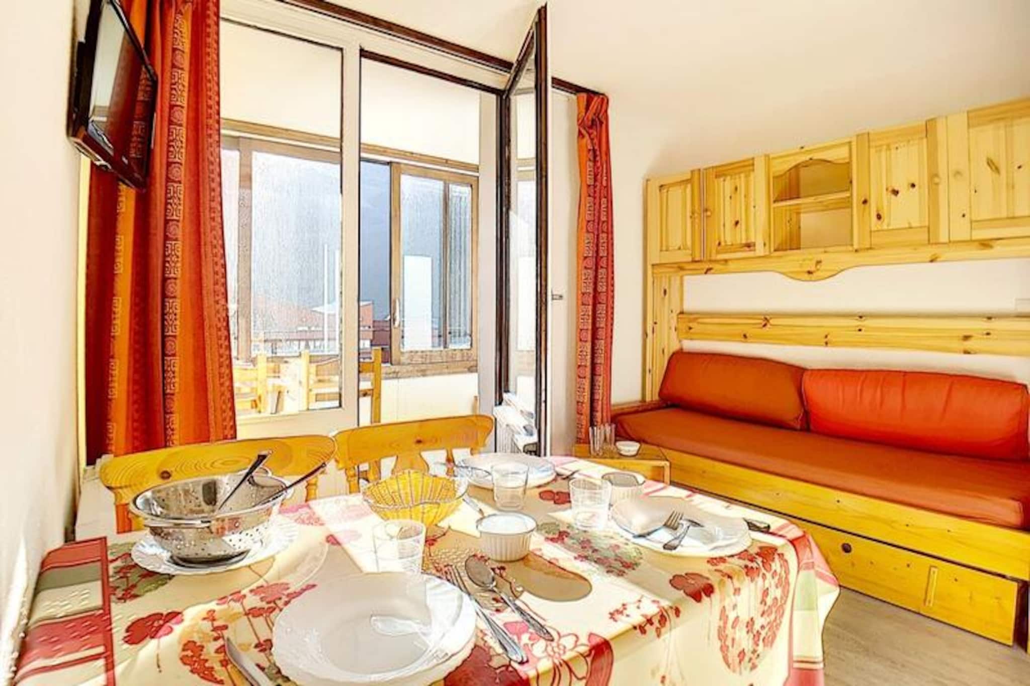 Apartment in Les Menuires Ski-In/Ski-Out