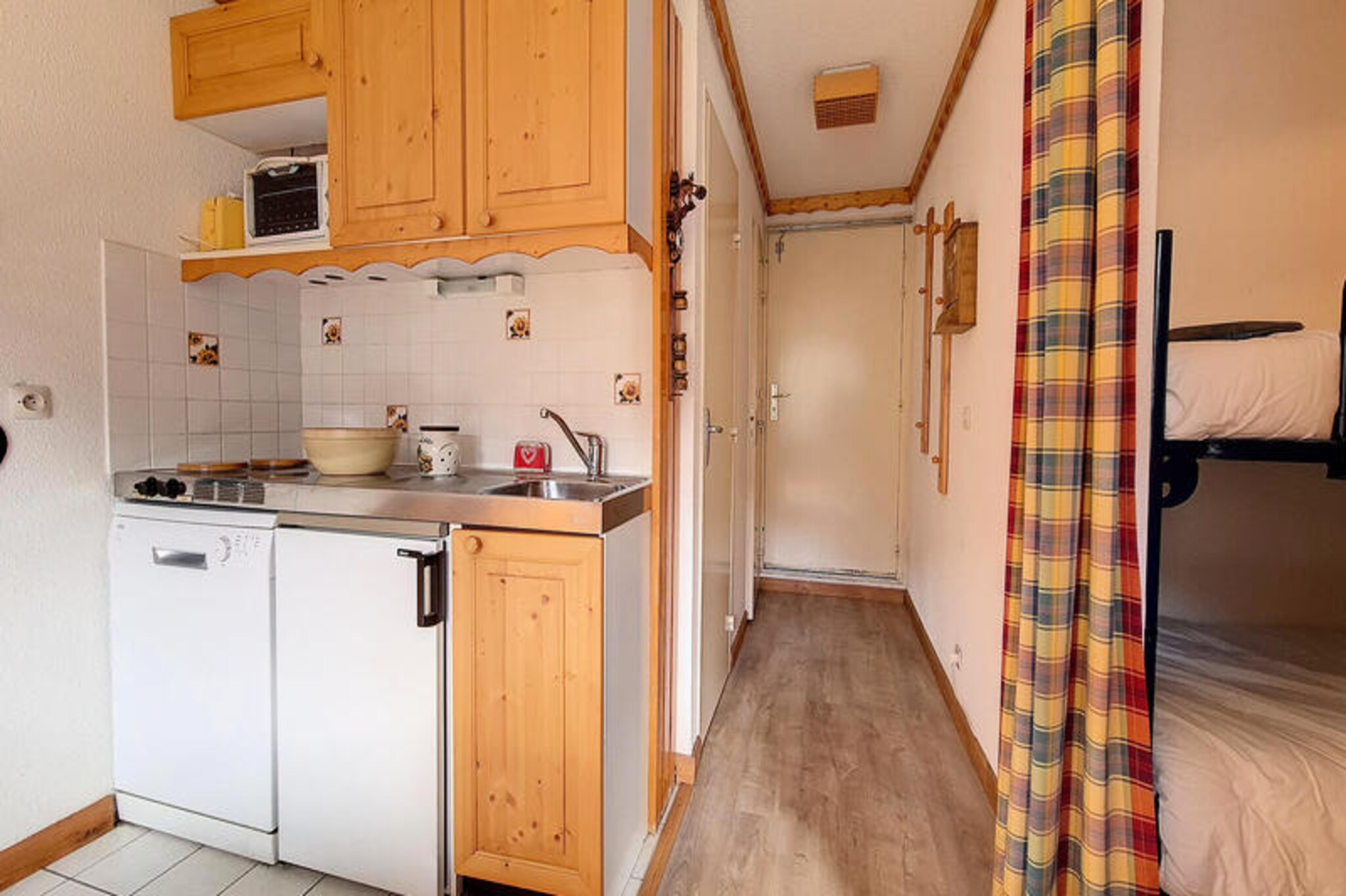 Apartment in Preyerand with Ski-In Access