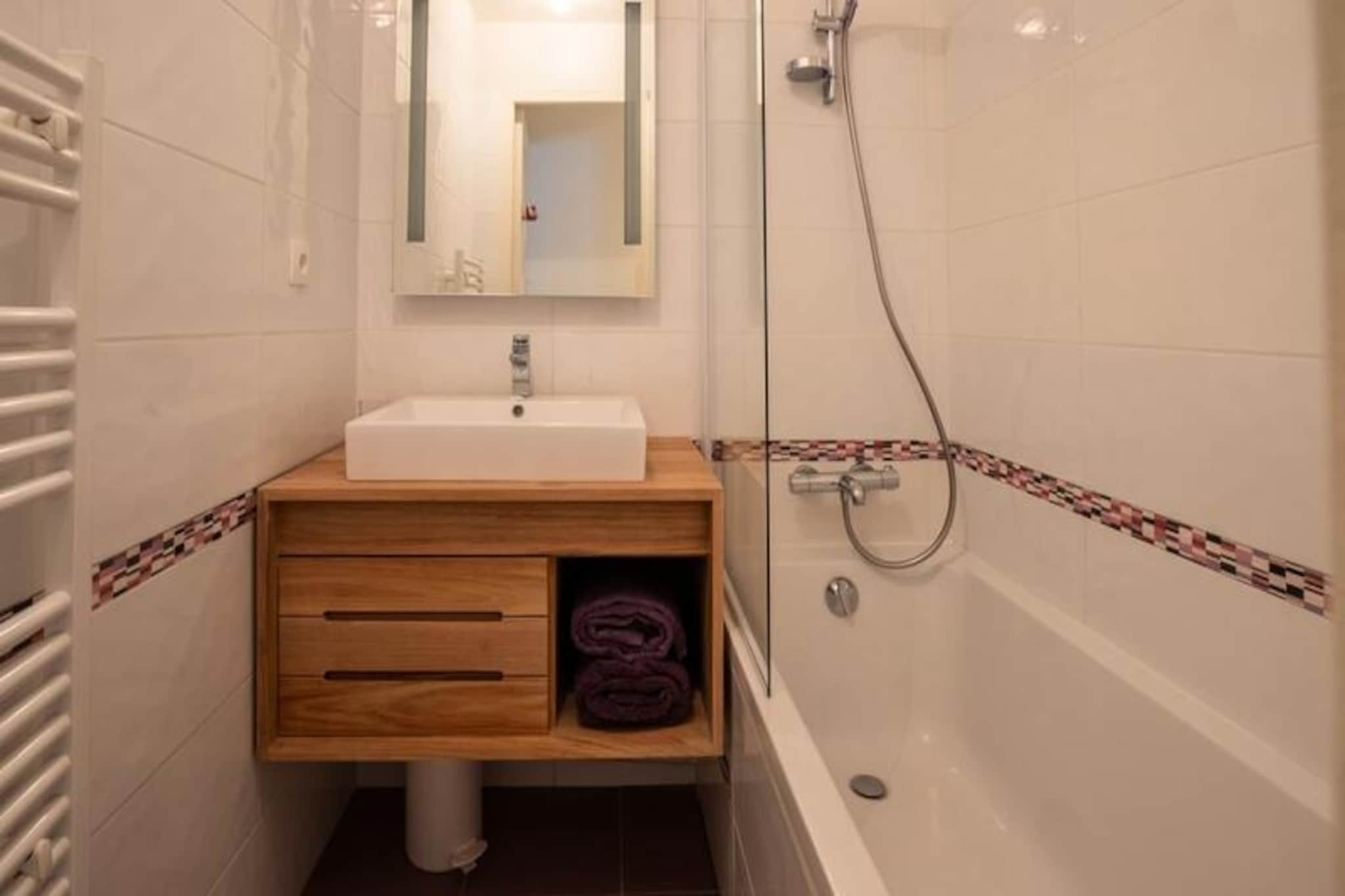 Cybeles 8-Nicht zugeordnet