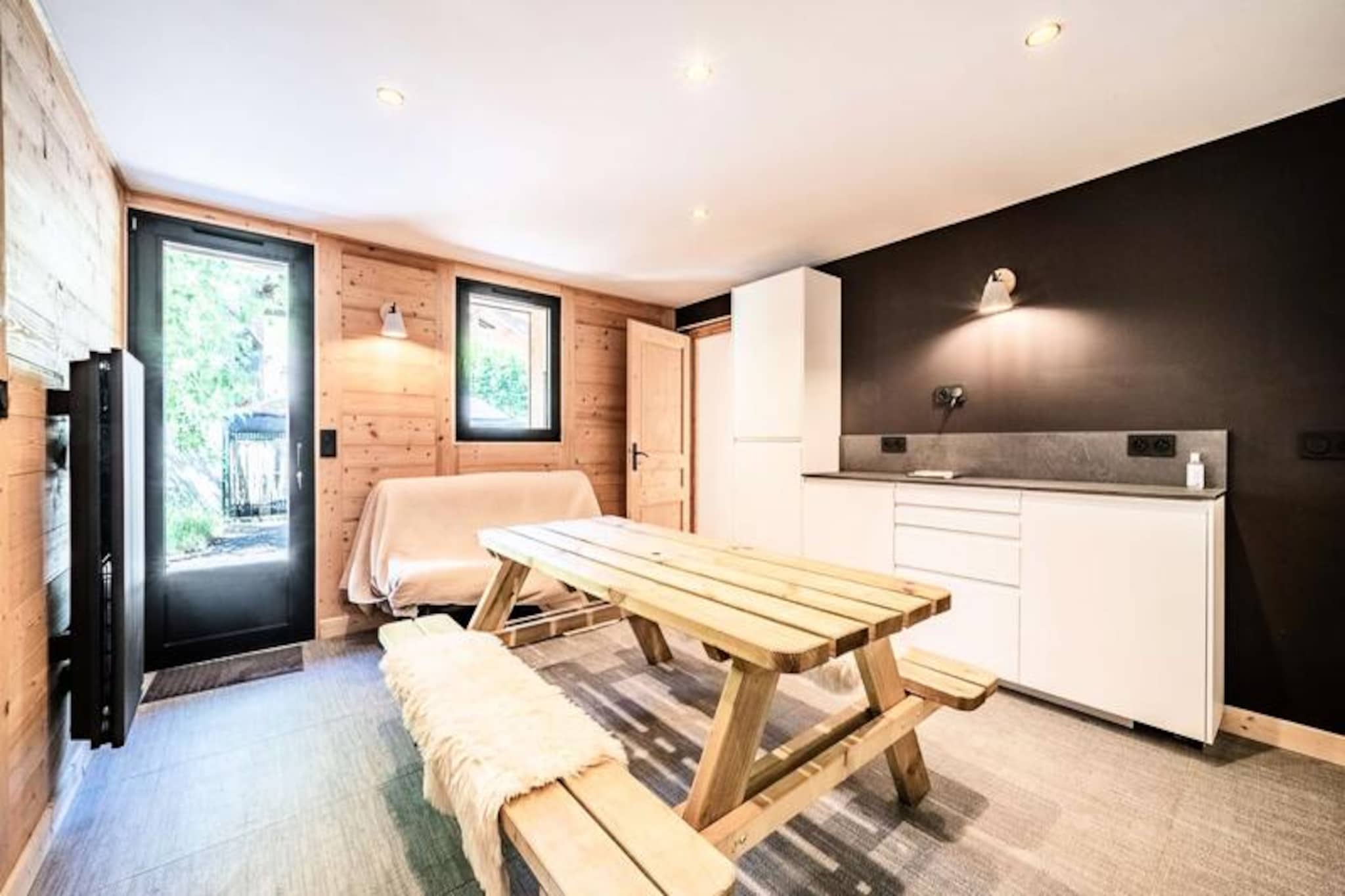 Apartment in Morzine near Ski School