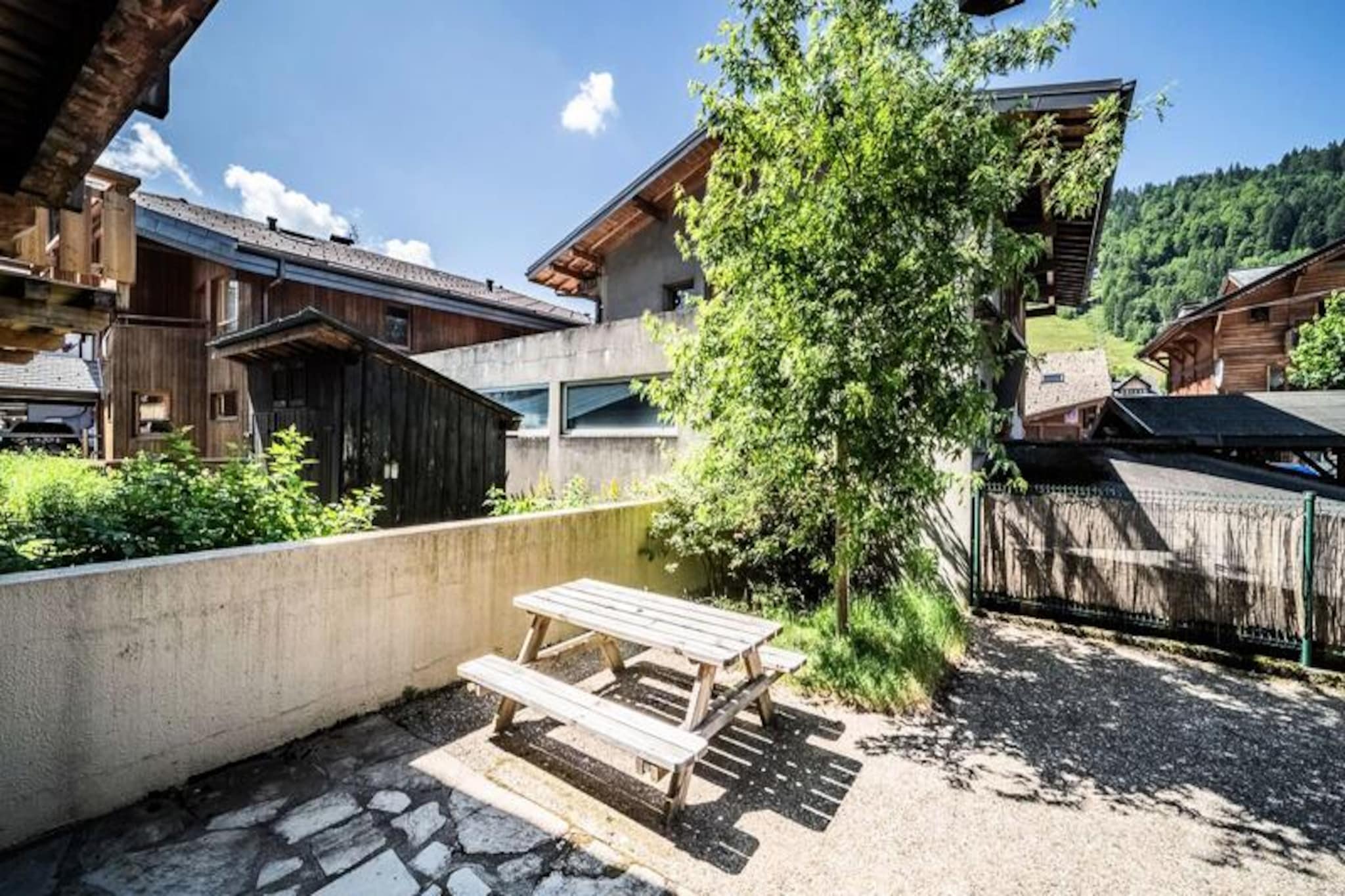 Apartment in Morzine near Ski School