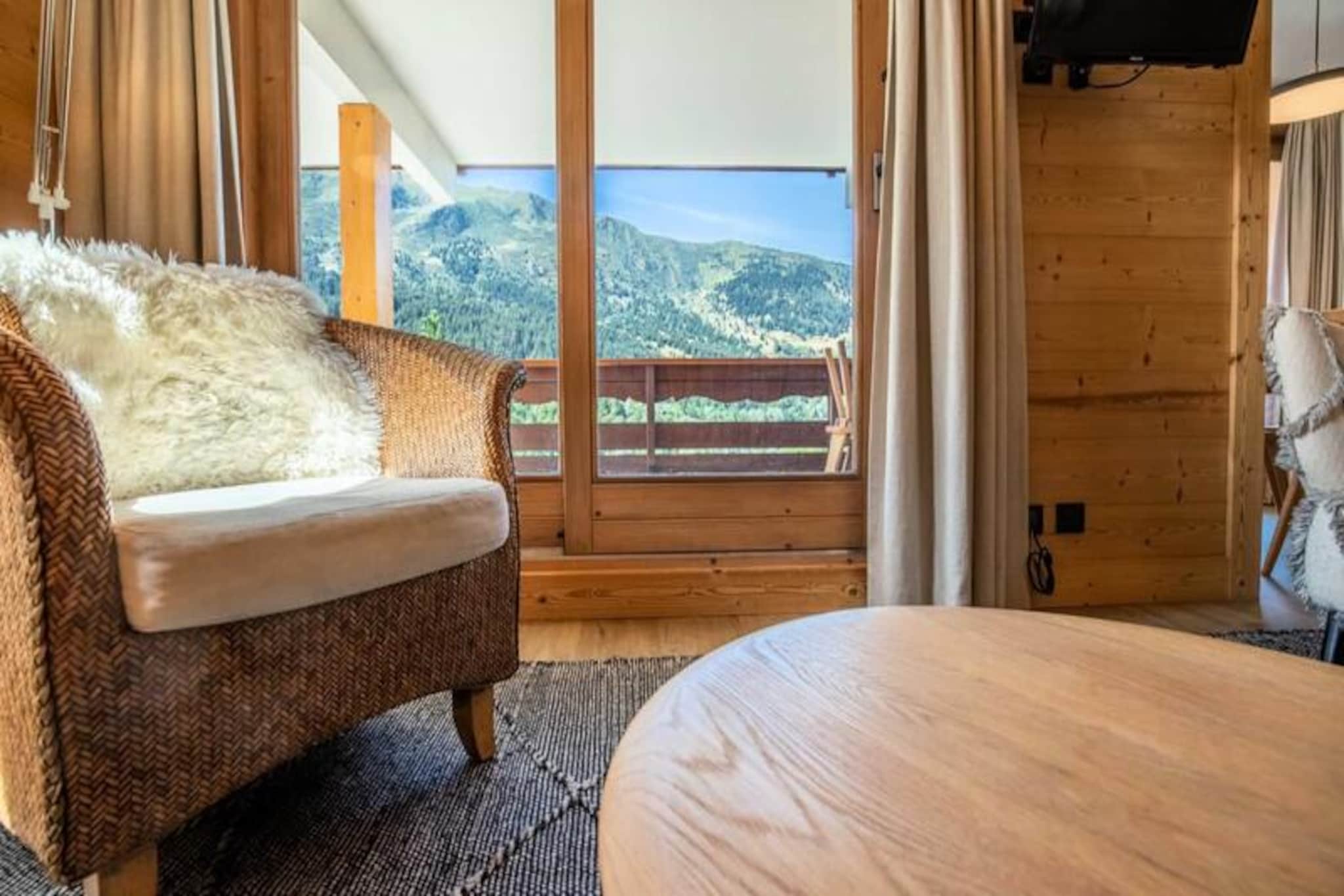 Cybèle 2-Nicht zugeordnet