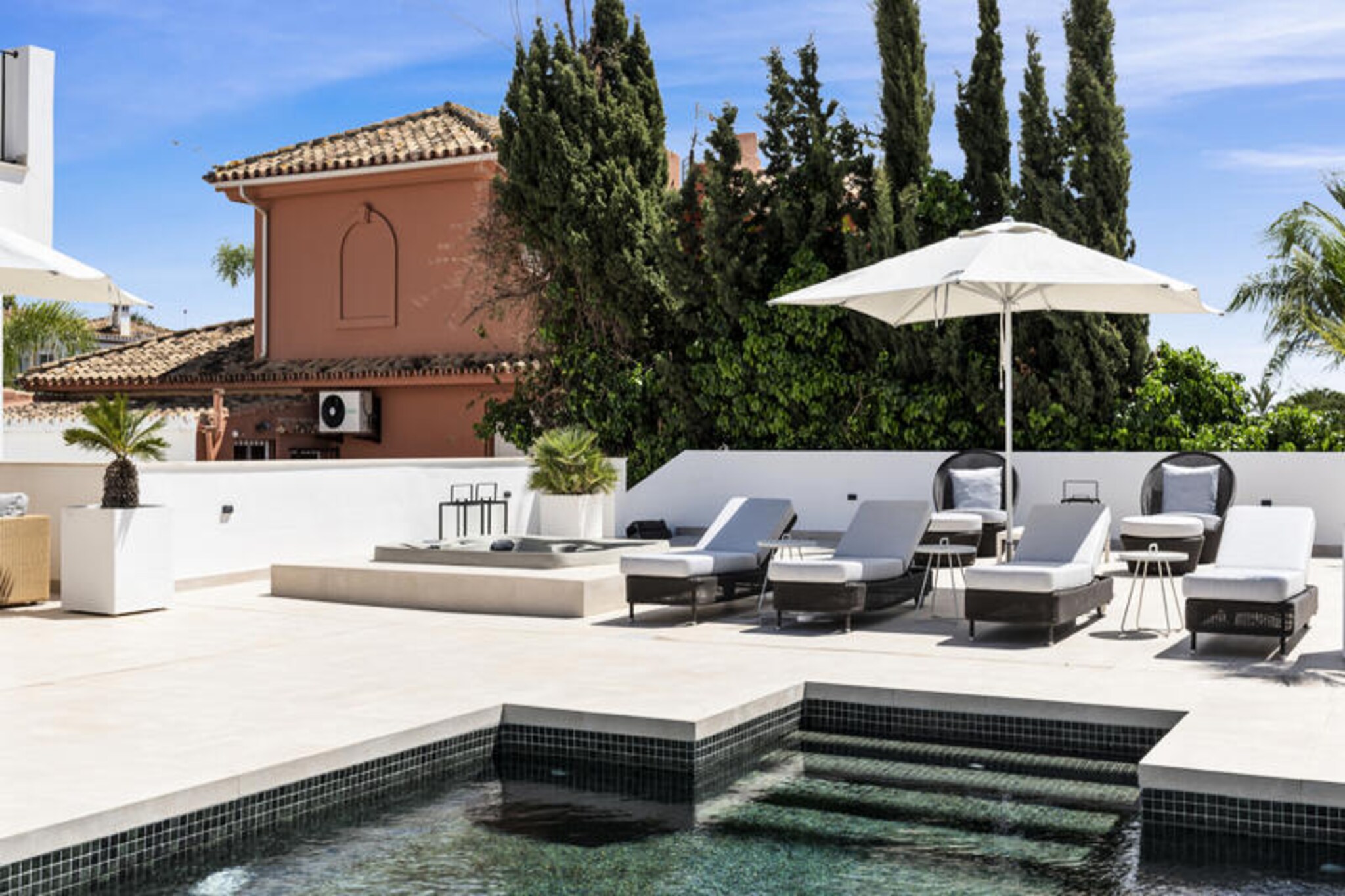Villa in El Rosario with Private Jacuzzi