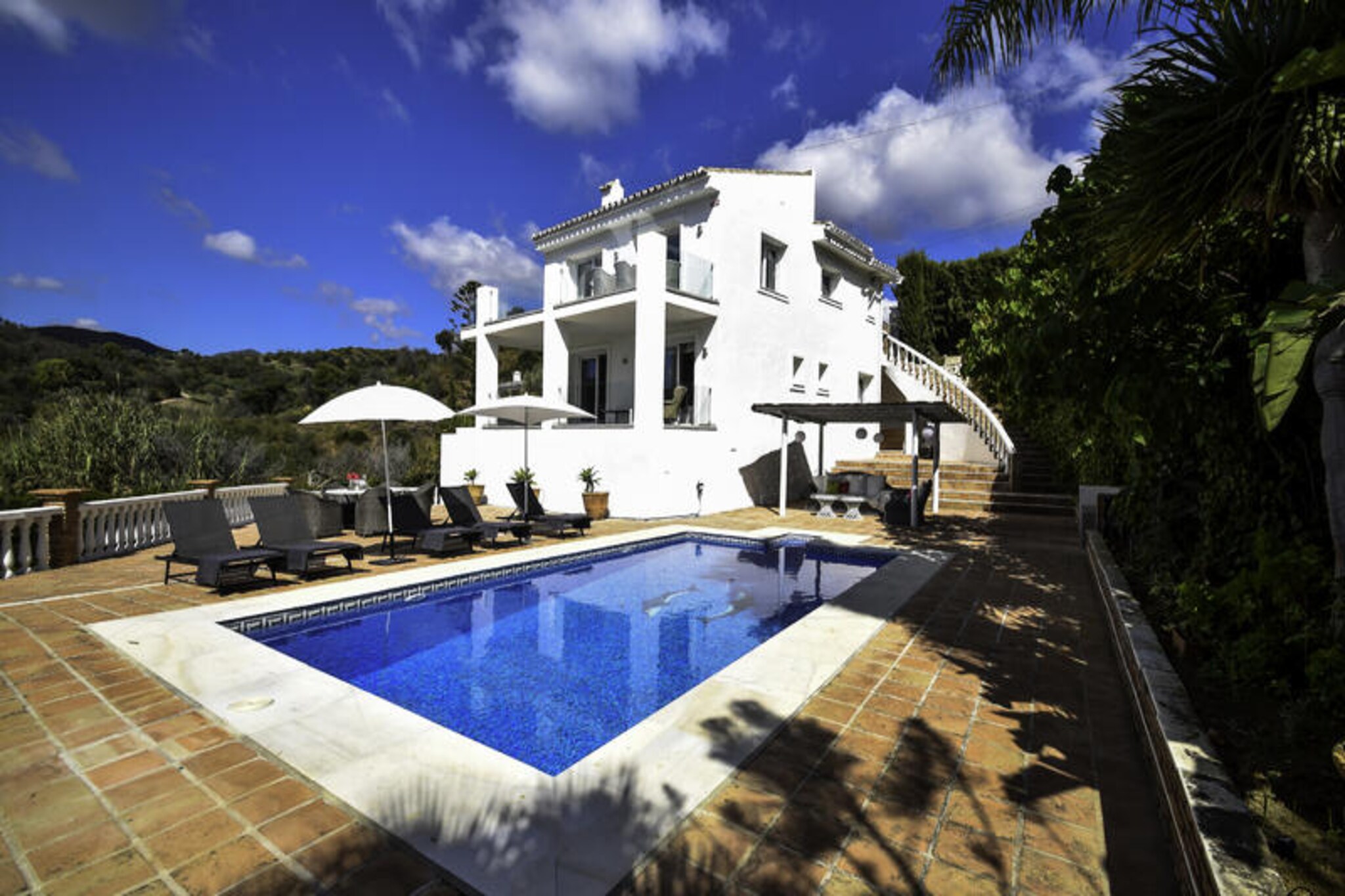Villa in El Rosario with Sea Views & Pool
