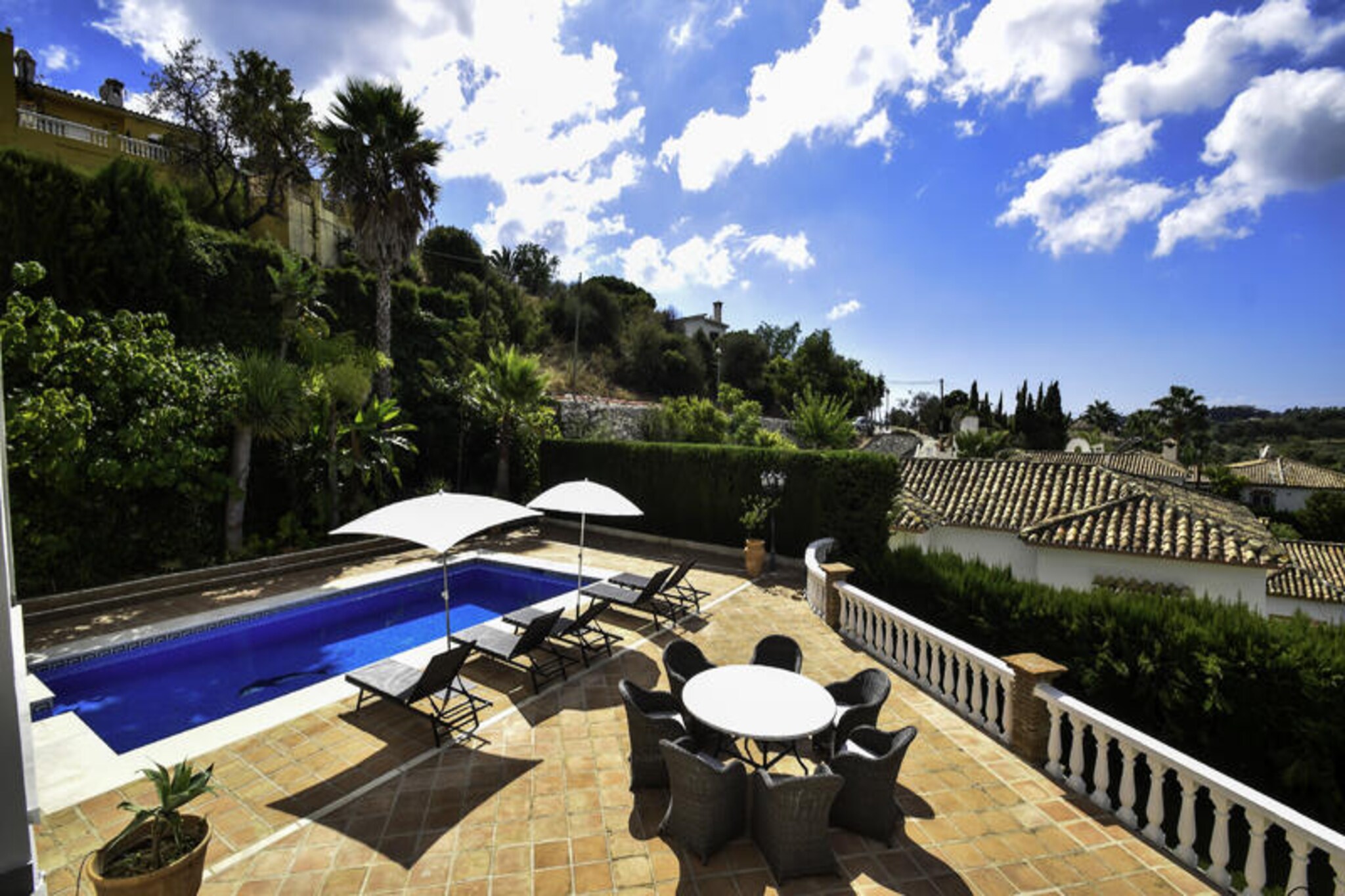 Villa in El Rosario with Sea Views & Pool