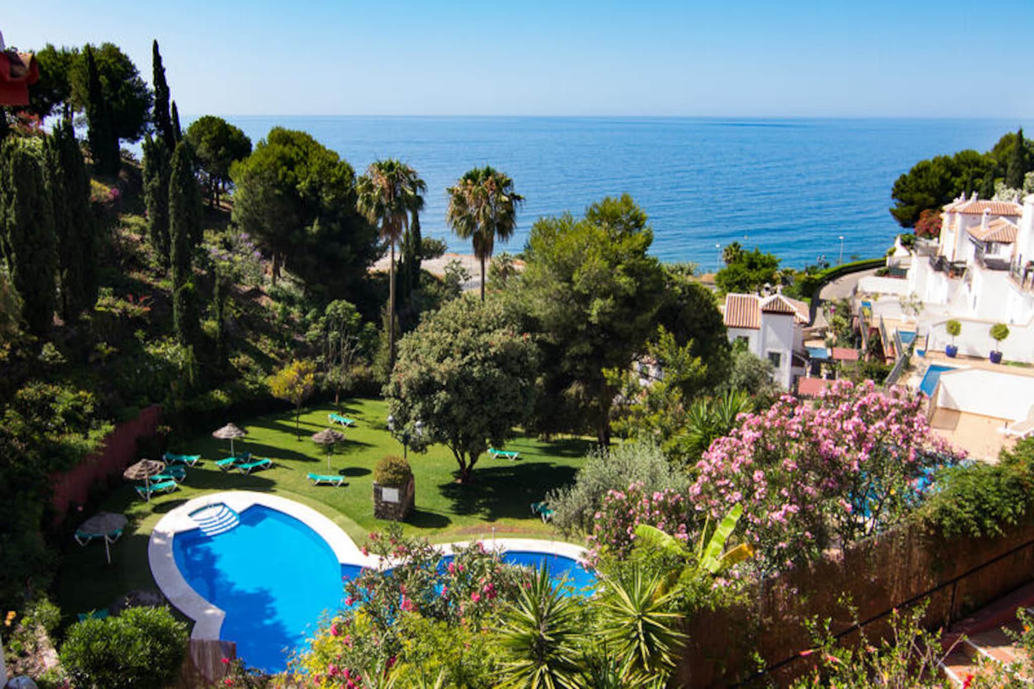 Apartment in Ladera del Mar with Sea View