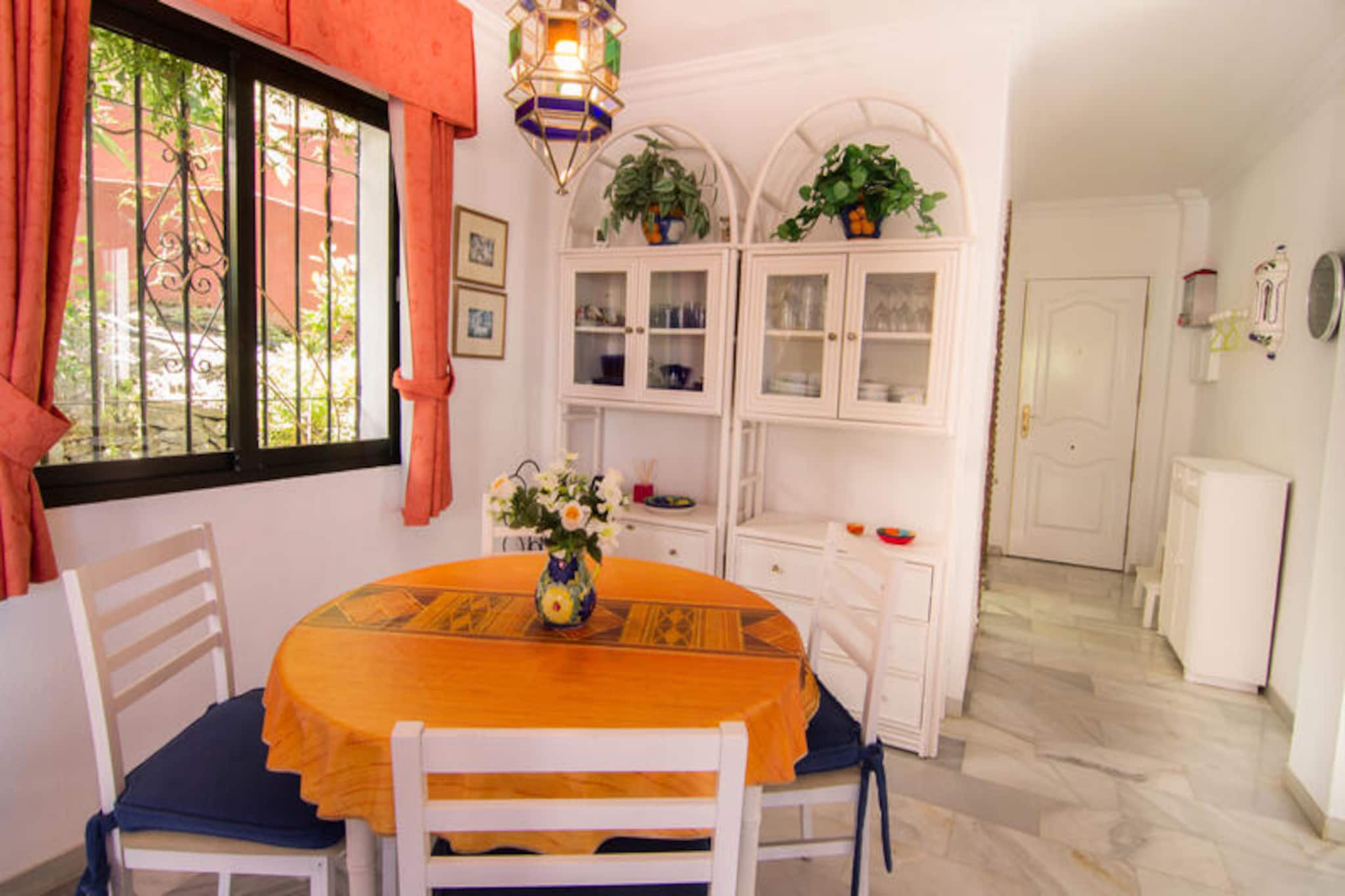 Apartment in Ladera del Mar with Sea View