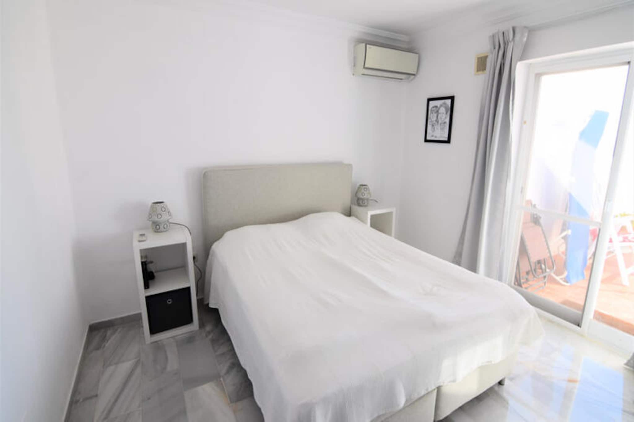 Apartment in Nerja with Sea Views & Spa