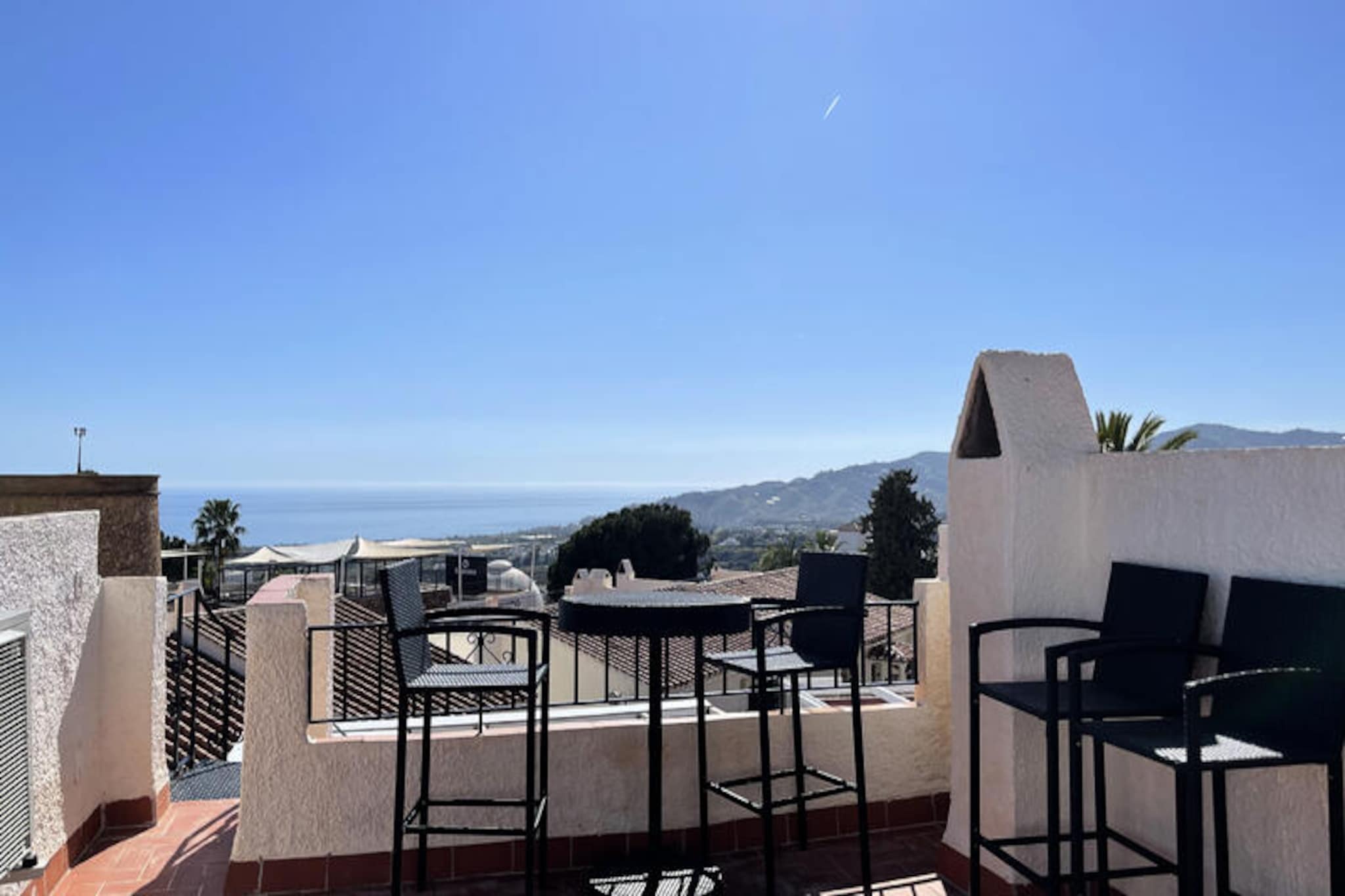 Apartment in Nerja with Pool & Solarium