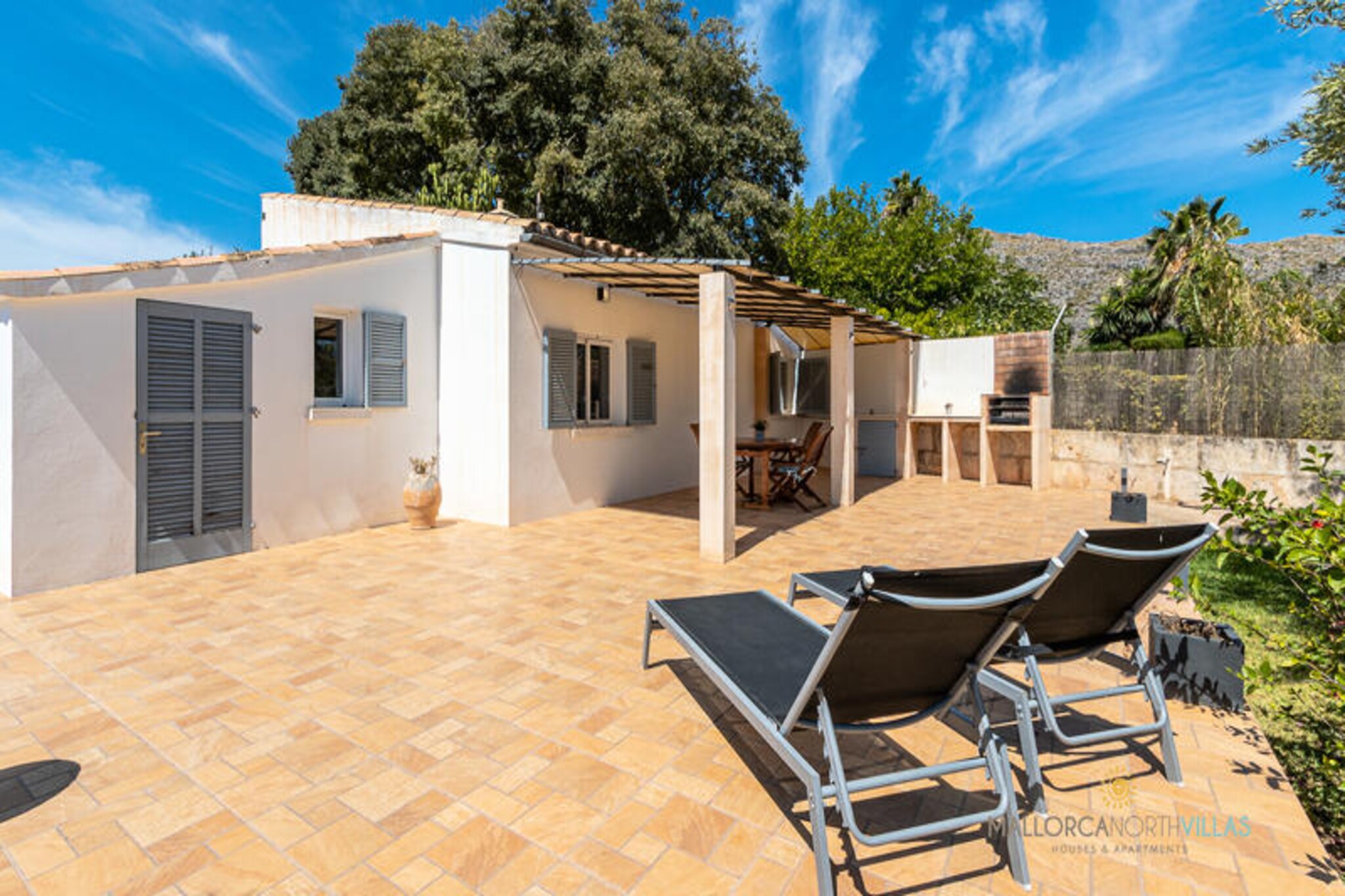 Villa in Pollença with Mountain Views