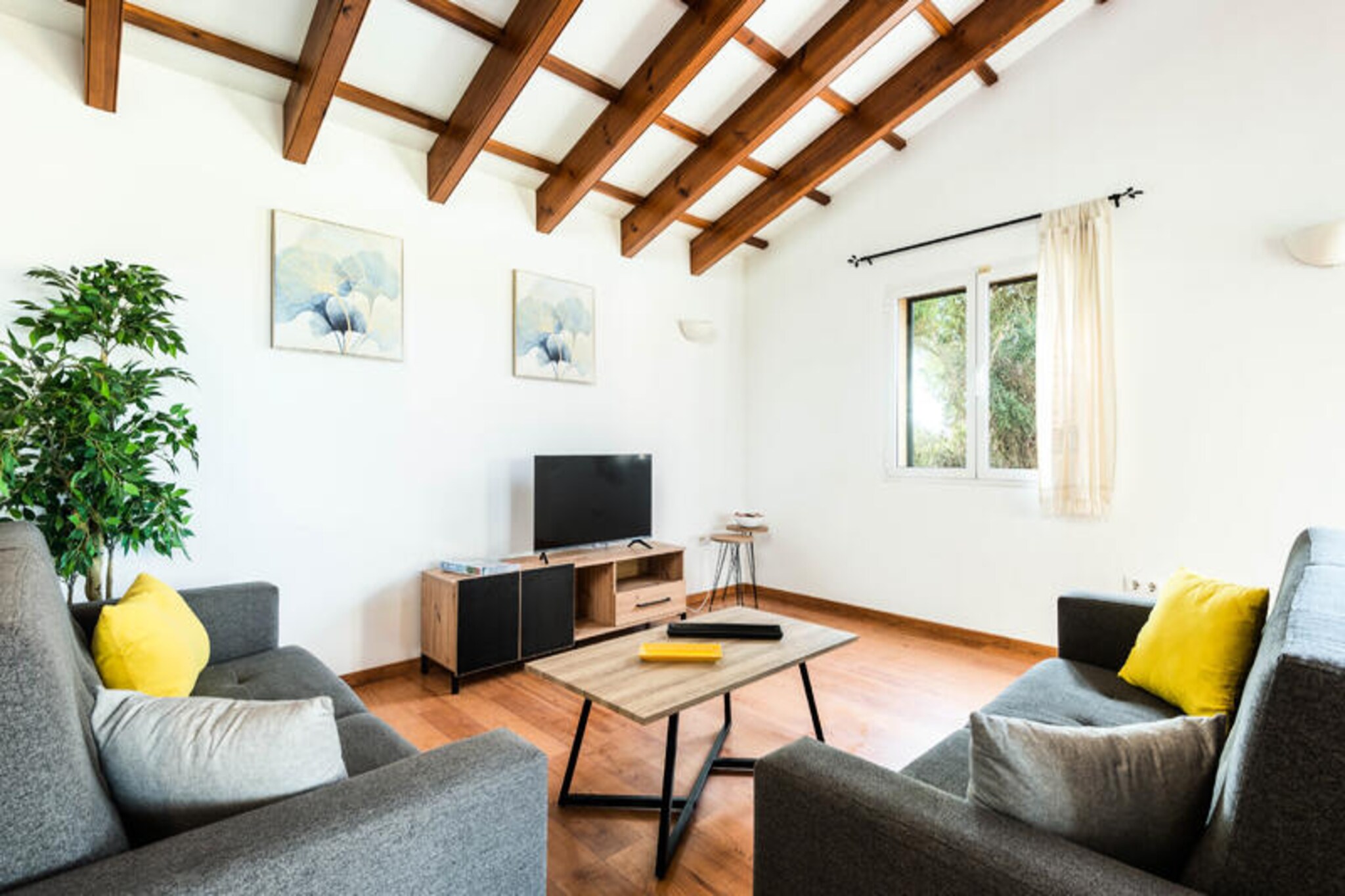 Villa in Menorca with Private Pool
