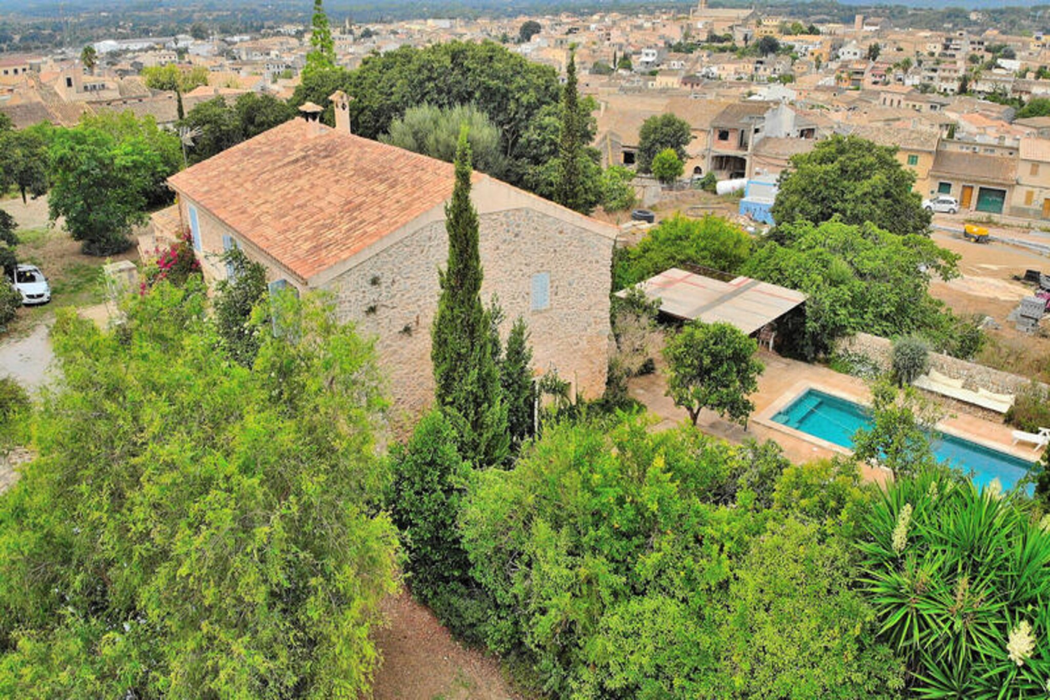 House in Llubá with pool and BBQ area