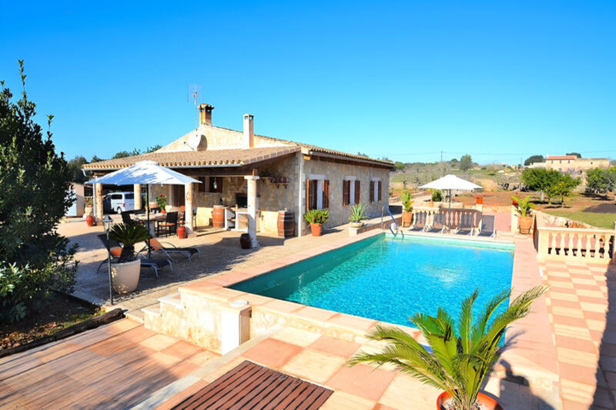 House in Ariany with Pool and Tranquility