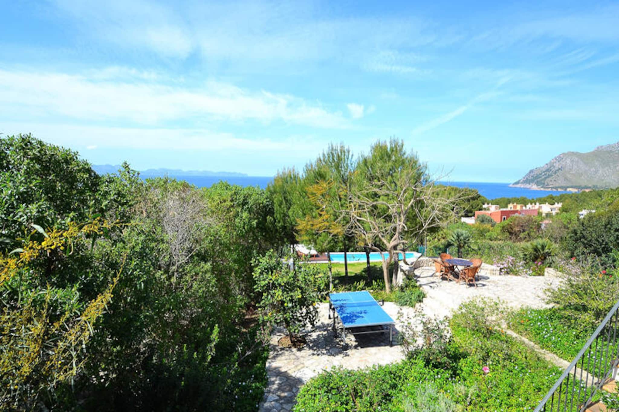 Villa in Betlem with Pool and Sea Views