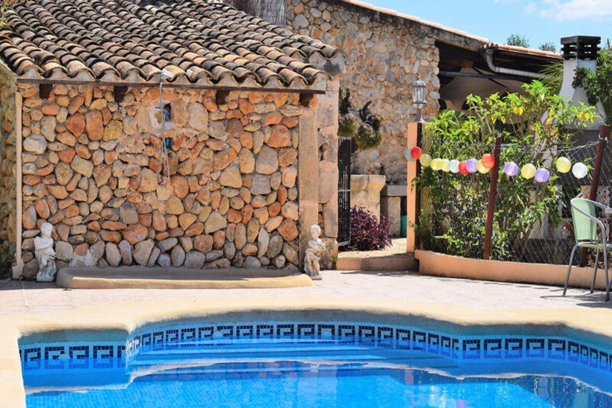 Apartment in Buger with Private Pool
