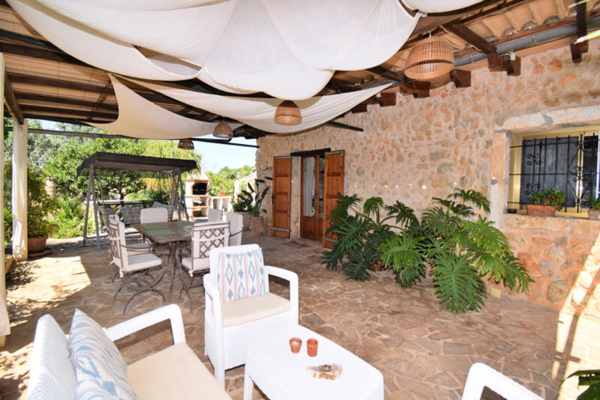 Apartment in Buger with Private Pool