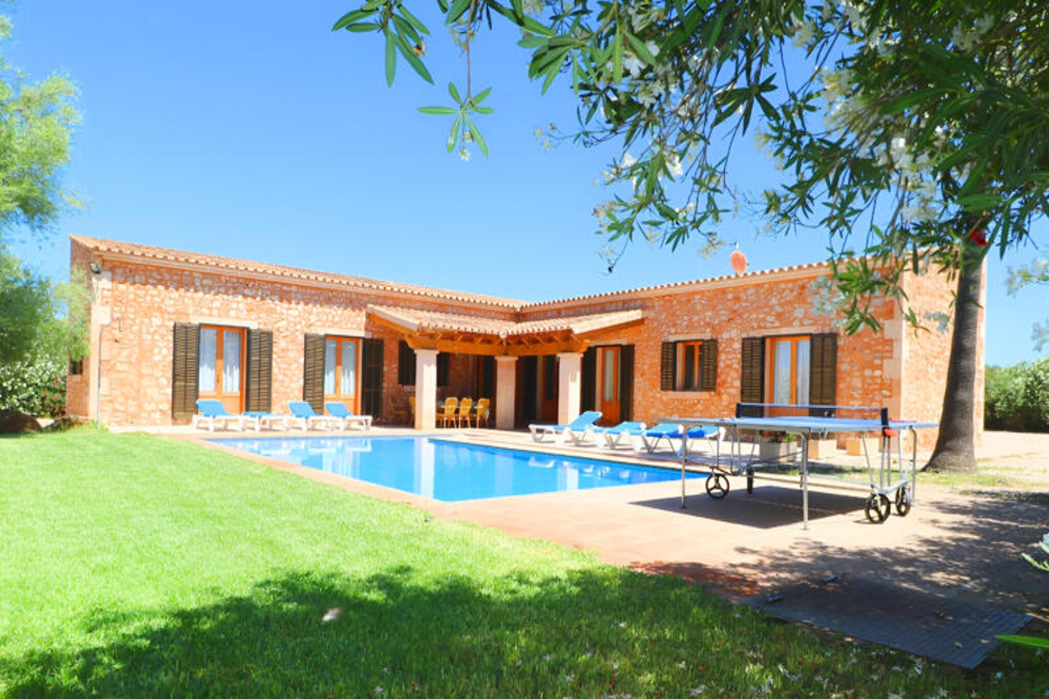 House in Campos with Pool and Garden Views
