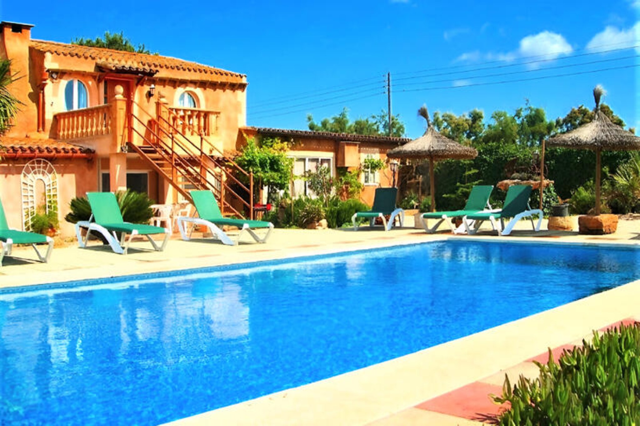 Villa in Campos with Pool and Garden