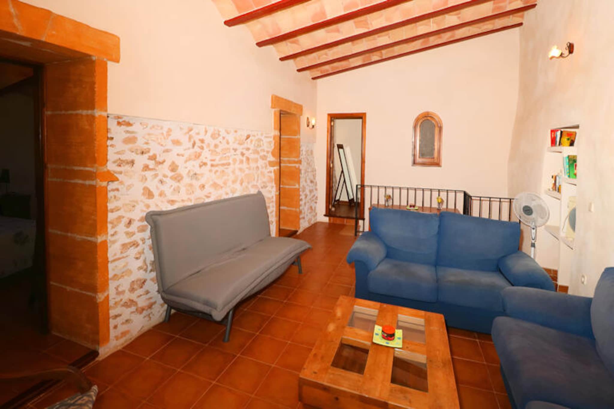House in Es Llombards with Pool & Garden