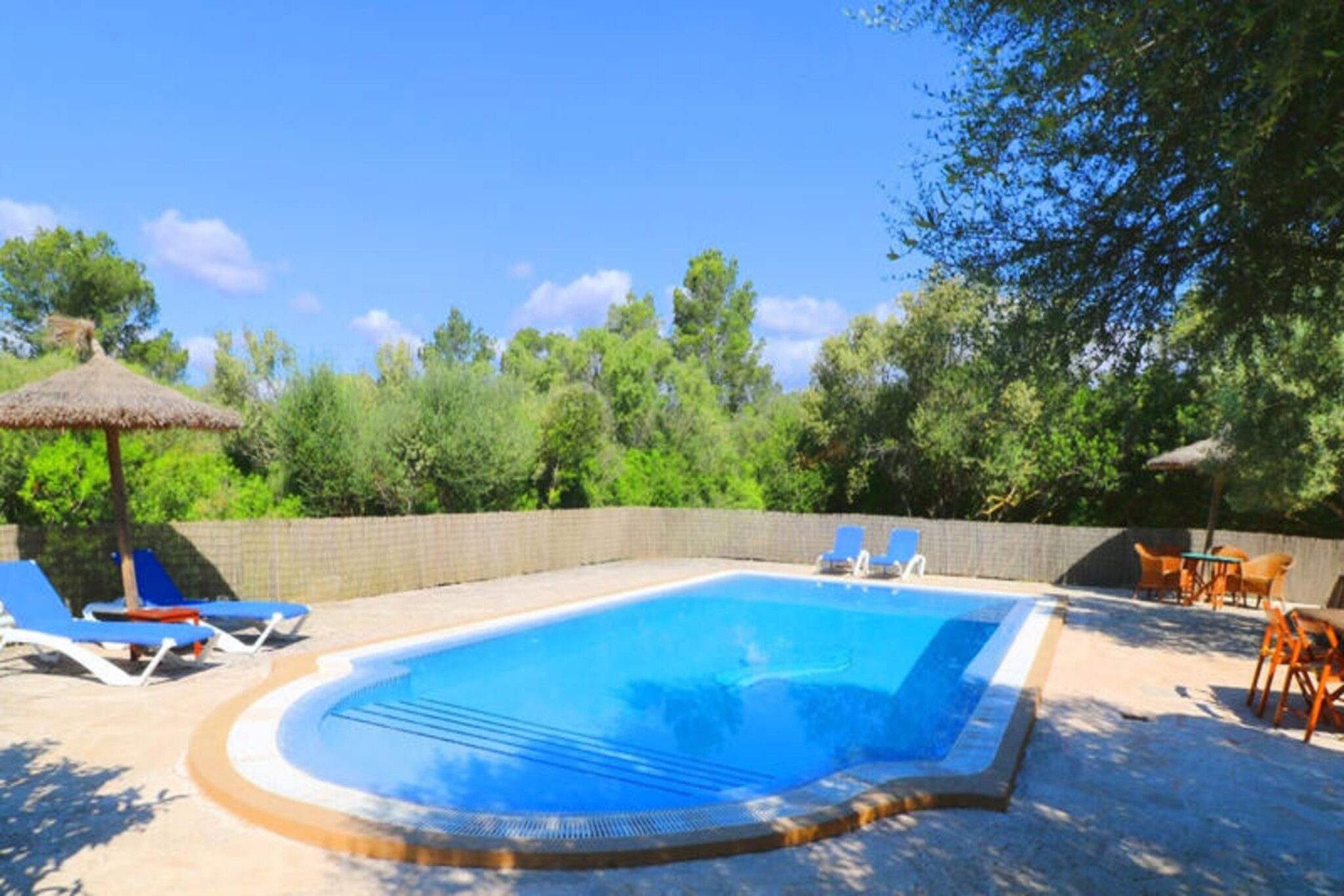 House in Campos with Pool and Garden