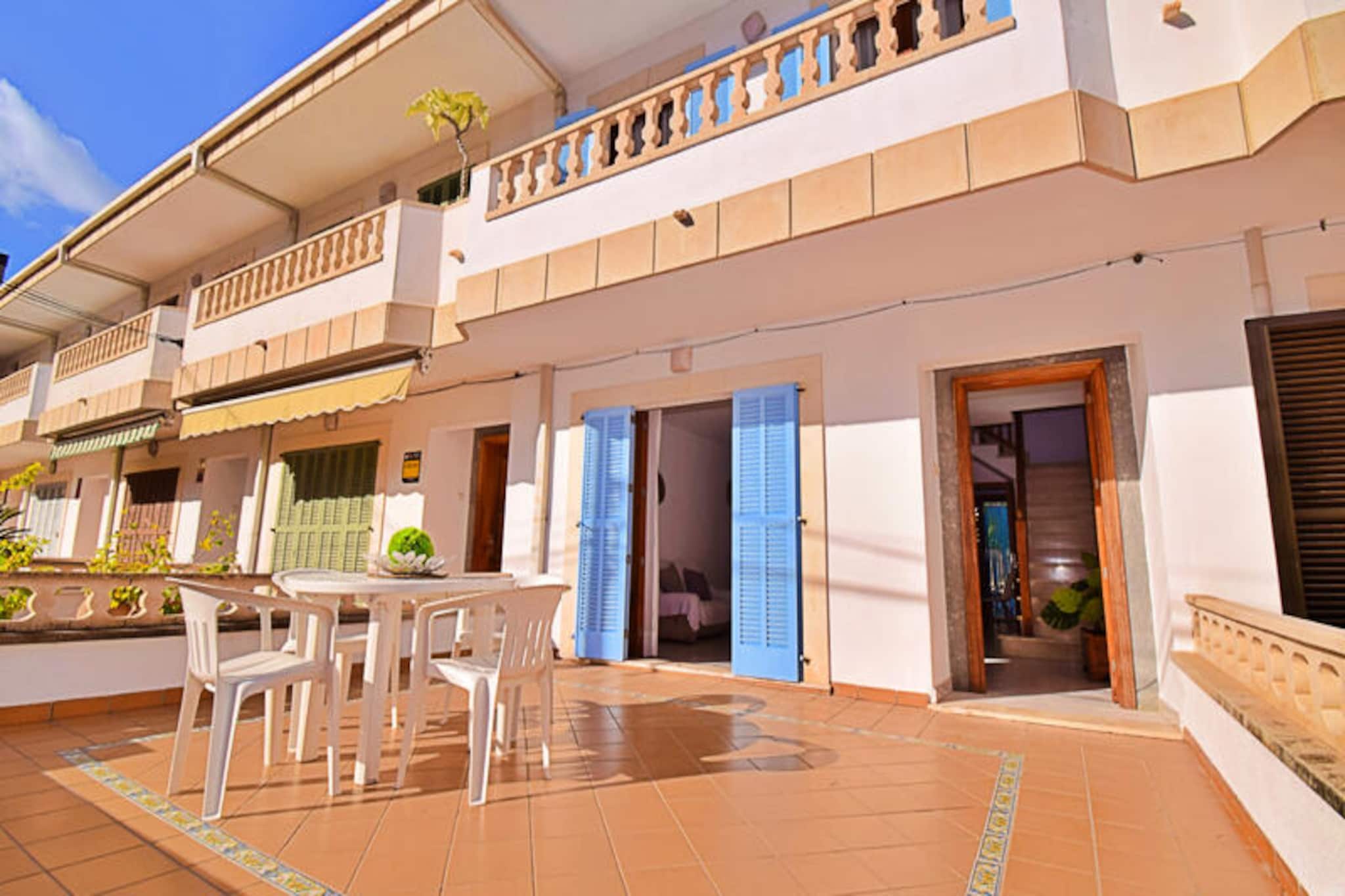 A gentle breeze carries the scent of the sea as you step into this spacious holiday home in Can Picafort, Mallorca. Just 150 meters from the golden sands and turquoise waters, this retreat offers the perfect balance of tranquility and convenience. Whether you're seeking a peaceful escape or a lively seaside adventure, Can Picafort’s vibrant charm awaits right outside your door.
Designed for comfort and relaxation, the house spans two floors and accommodates up to six guests. The ground floor features a welcoming living and dining area, a well-equipped kitchen, and a bathroom with a shower. Upstairs, you'll find three cozy bedrooms—one with a double bed and two with twin beds—and a bathroom with a bathtub. Air conditioning ensures a pleasant stay, with units in the living area and upstairs hallway. Outdoor spaces include a front terrace, a balcony, and a rear garden, all furnished for al fresco dining or unwinding under the Mallorcan sun.
The location is unbeatable. A short stroll takes you to the beach, while nearby shops, supermarkets, bars, and restaurants provide everything you need for a carefree holiday. Explore Can Picafort’s lively promenade, indulge in fresh seafood, or simply relax by the sea. For nature lovers, the nearby Albufera Natural Park offers serene trails and birdwatching opportunities.
Whether you're here to soak up the sun, savor local flavors, or explore Mallorca’s stunning coastline, this holiday home is your gateway to unforgettable memories. Let the beauty of Can Picafort enchant you and create moments to cherish forever.