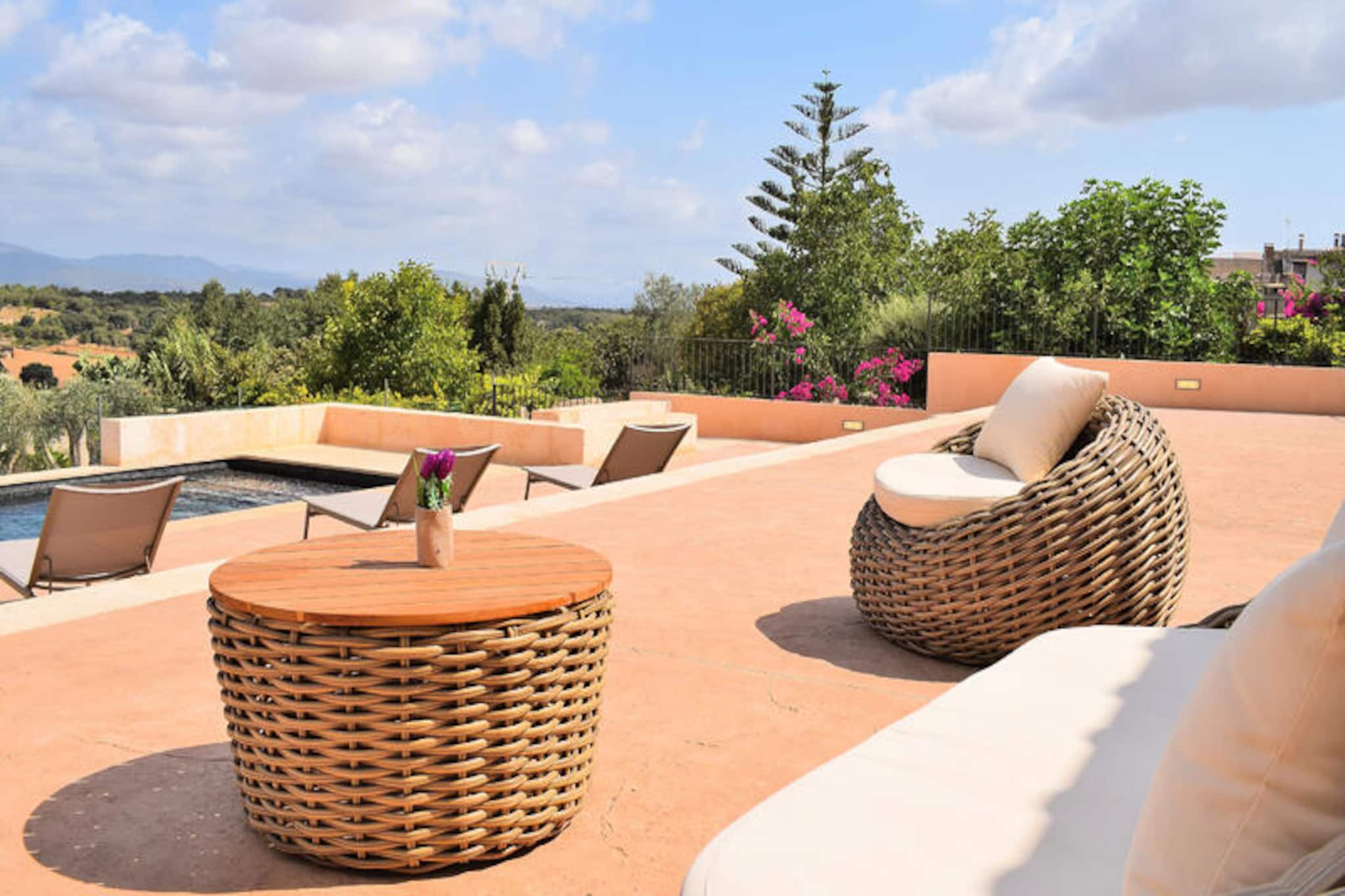 House in Llubá with Relaxing Outdoor Area